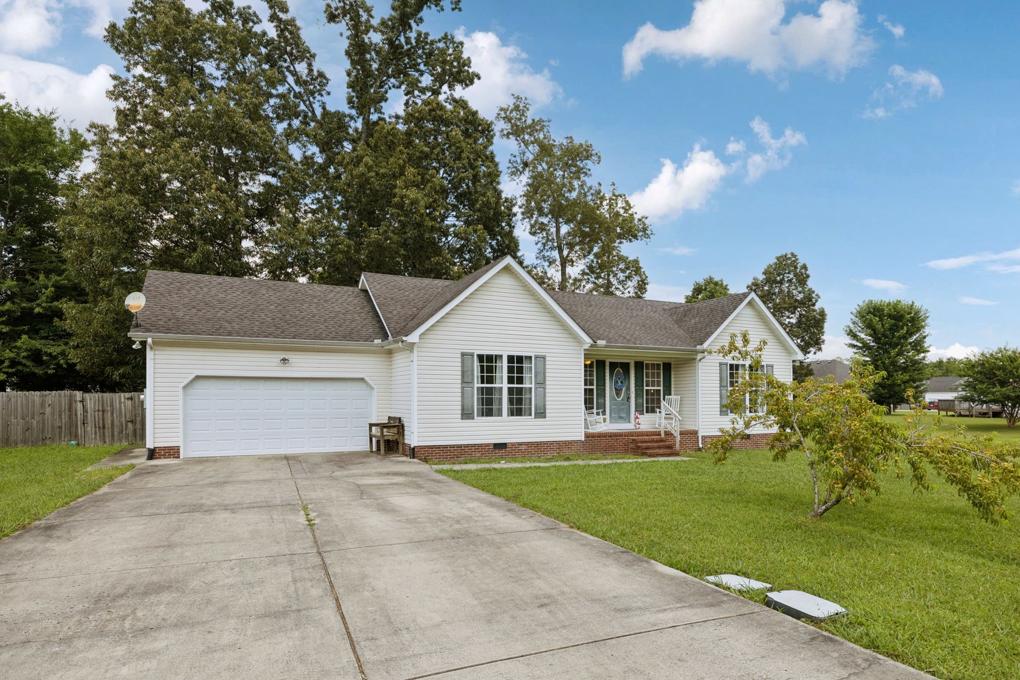 Homes for sale in Manchester, TN | 525 Indian Springs Cir, Manchester, TN 37355 | MLS# 2929747