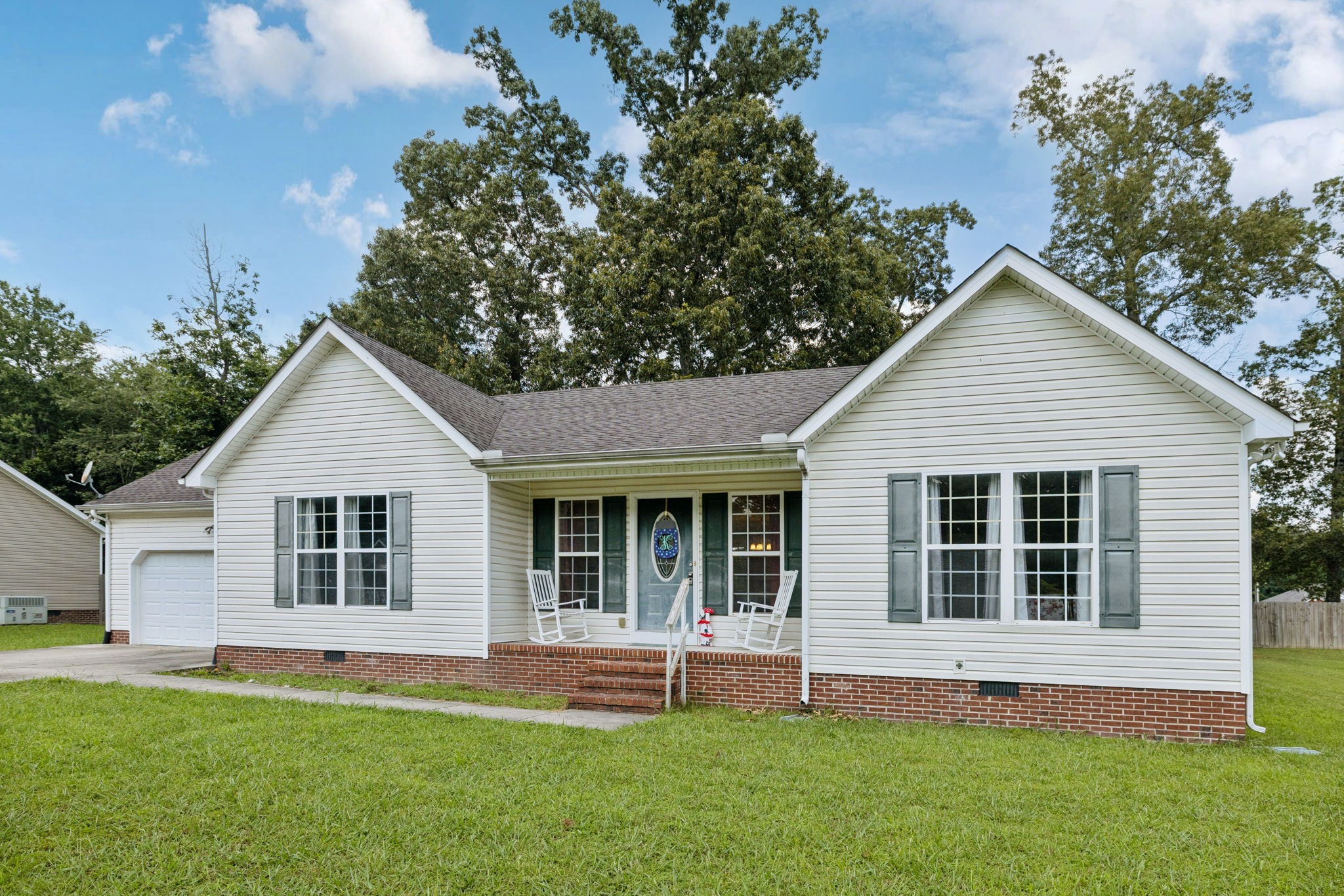 Homes for sale in Manchester, TN | 525 Indian Springs Cir, Manchester, TN 37355 | MLS# 2929747