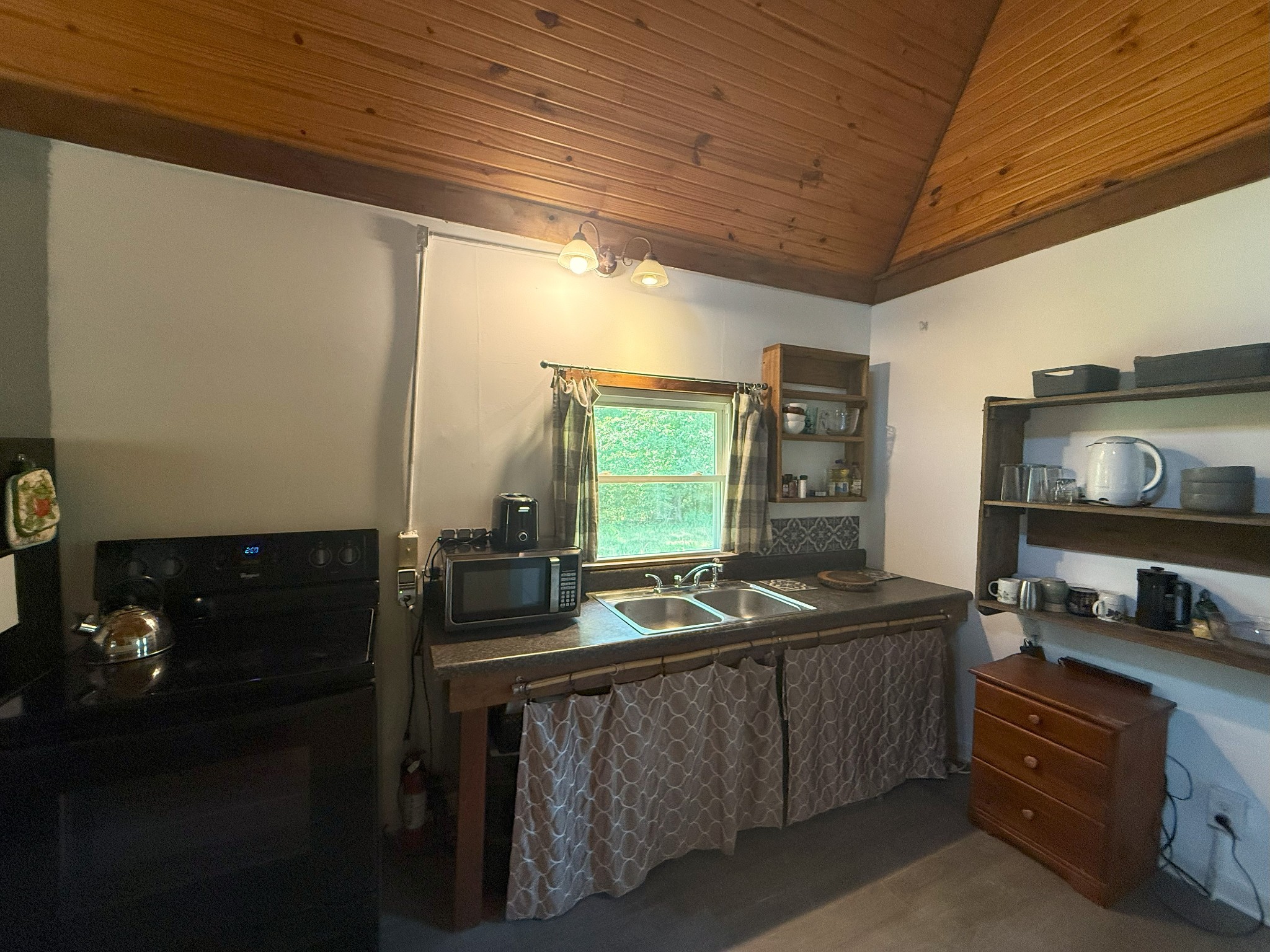 Homes for sale in Summertown, TN | 170 Webb Rd, Summertown, TN 38483 | MLS# 2926269