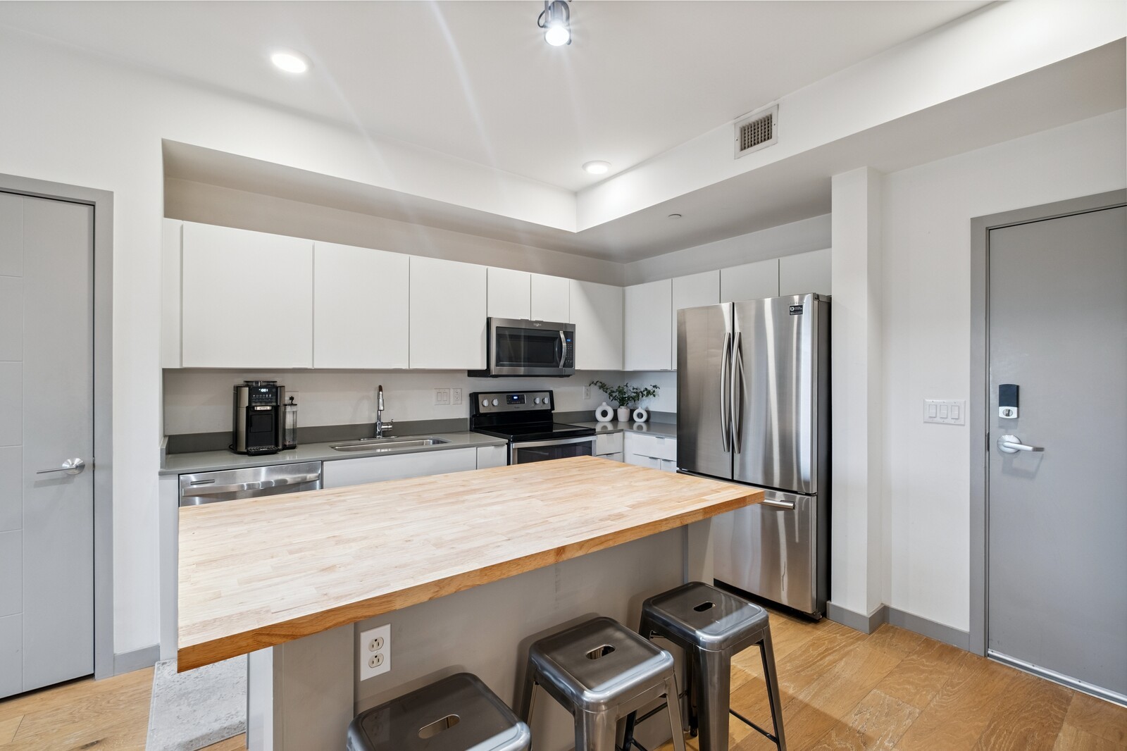 Homes for sale in Nashville, TN | 400 Herron Dr #219, Nashville, TN 37210 | MLS# 2936831