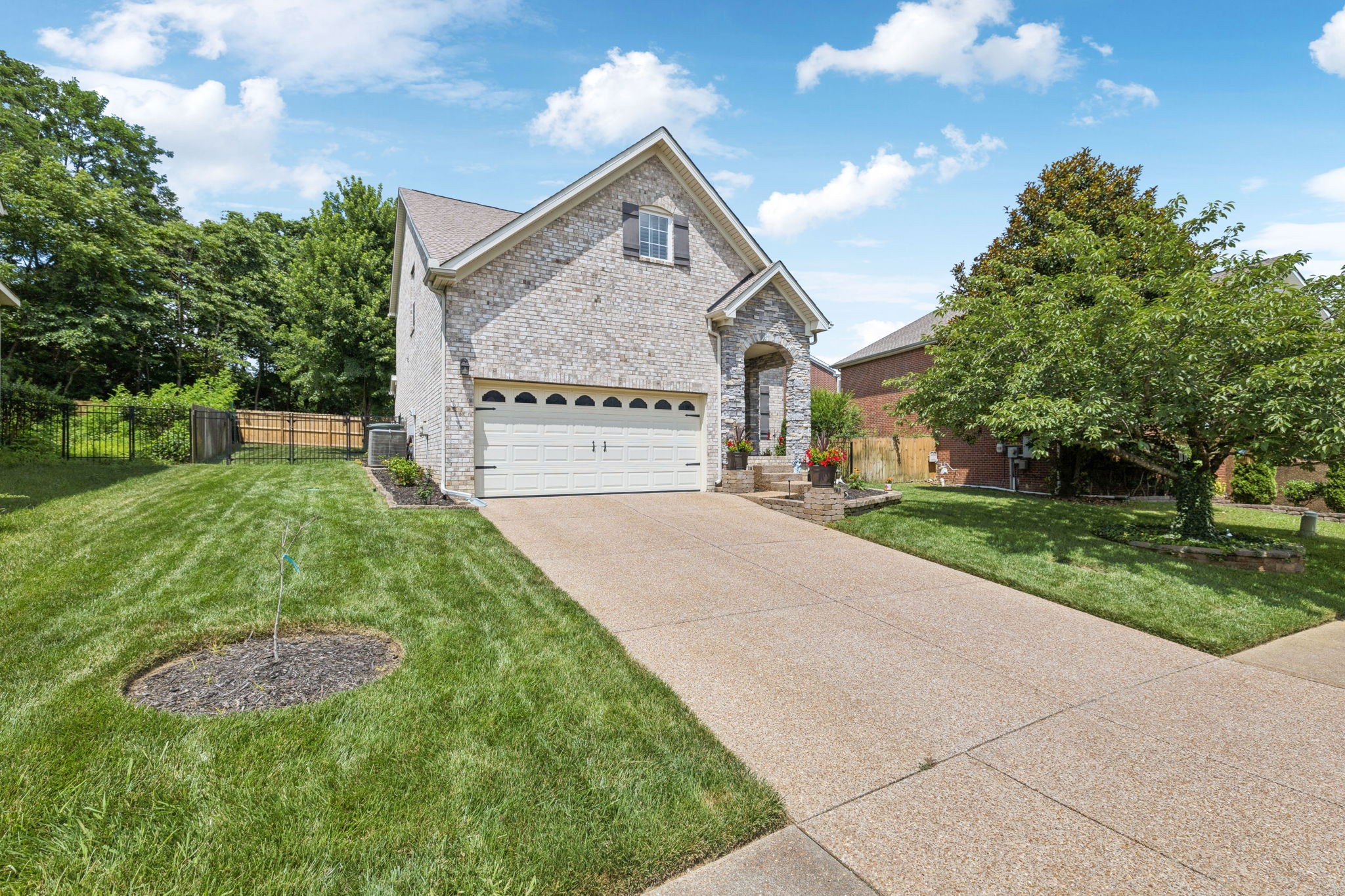 Homes for sale in Hermitage, TN | 2145 Christina Court, Hermitage, TN 37076 | MLS# 2931938