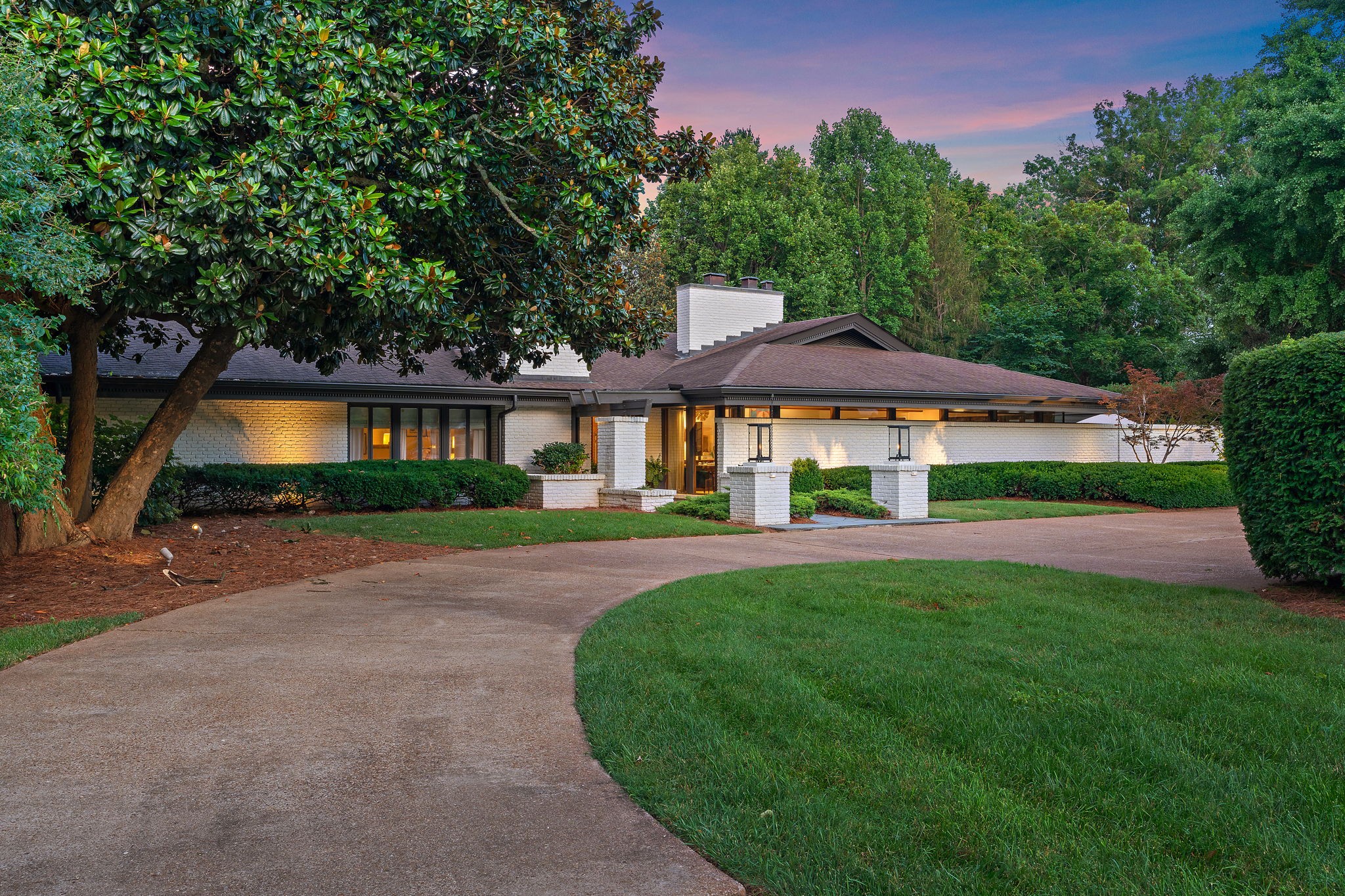 Homes for sale in Nashville, TN | 5943 Sedberry Rd, Nashville, TN 37205 | MLS# 2937079