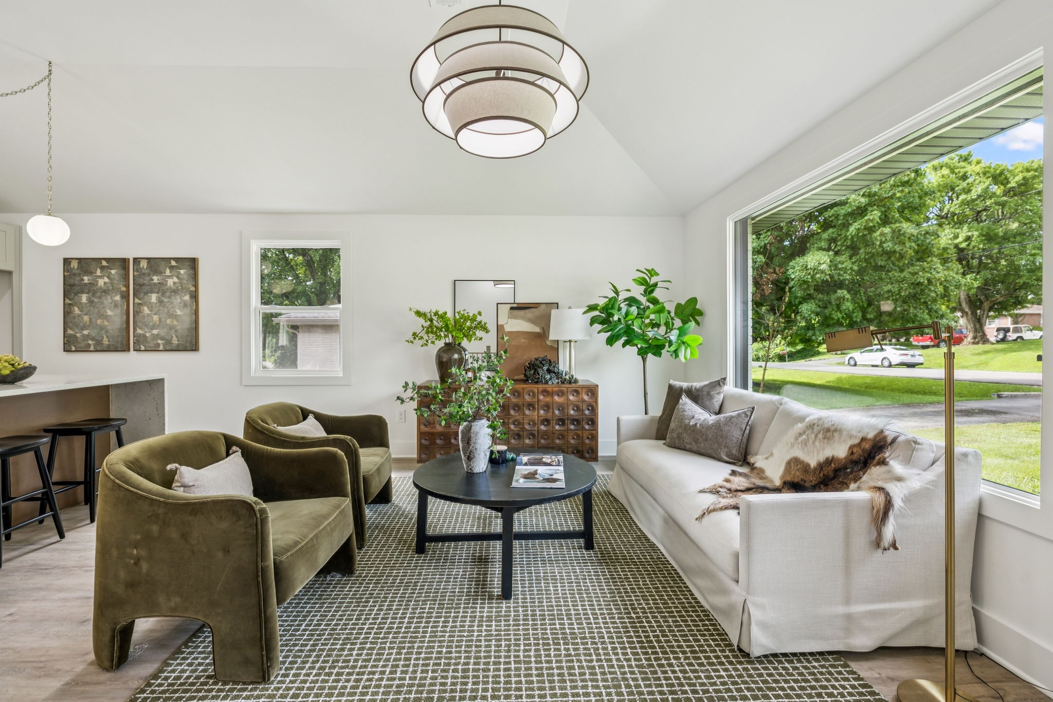 Homes for sale in Nashville, TN | 1811 Cloverleaf Dr, Nashville, TN 37216 | MLS# 2938740