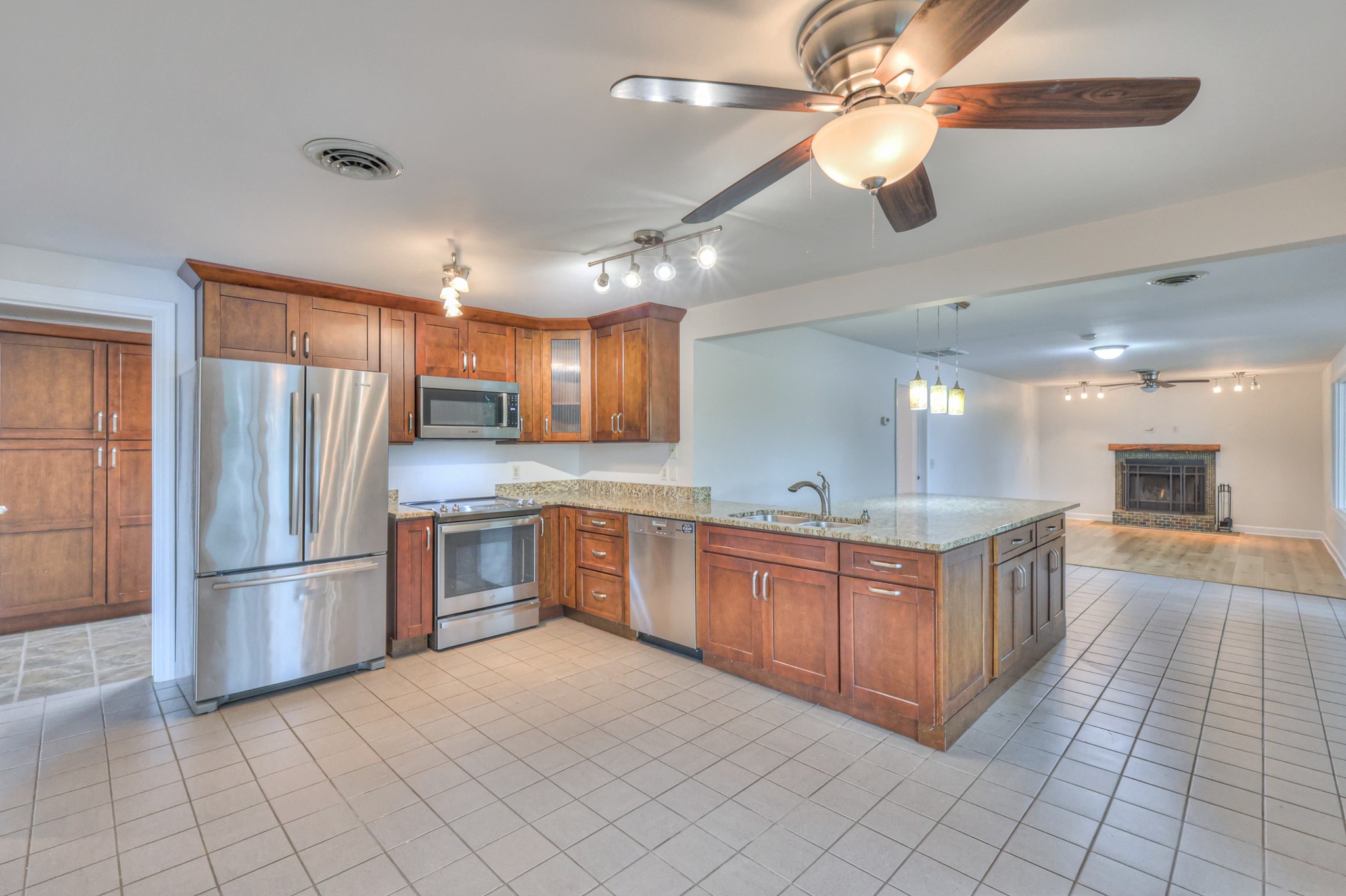 Homes for sale in Nashville, TN | 6621 River View Dr, Nashville, TN 37209 | MLS# 2940964