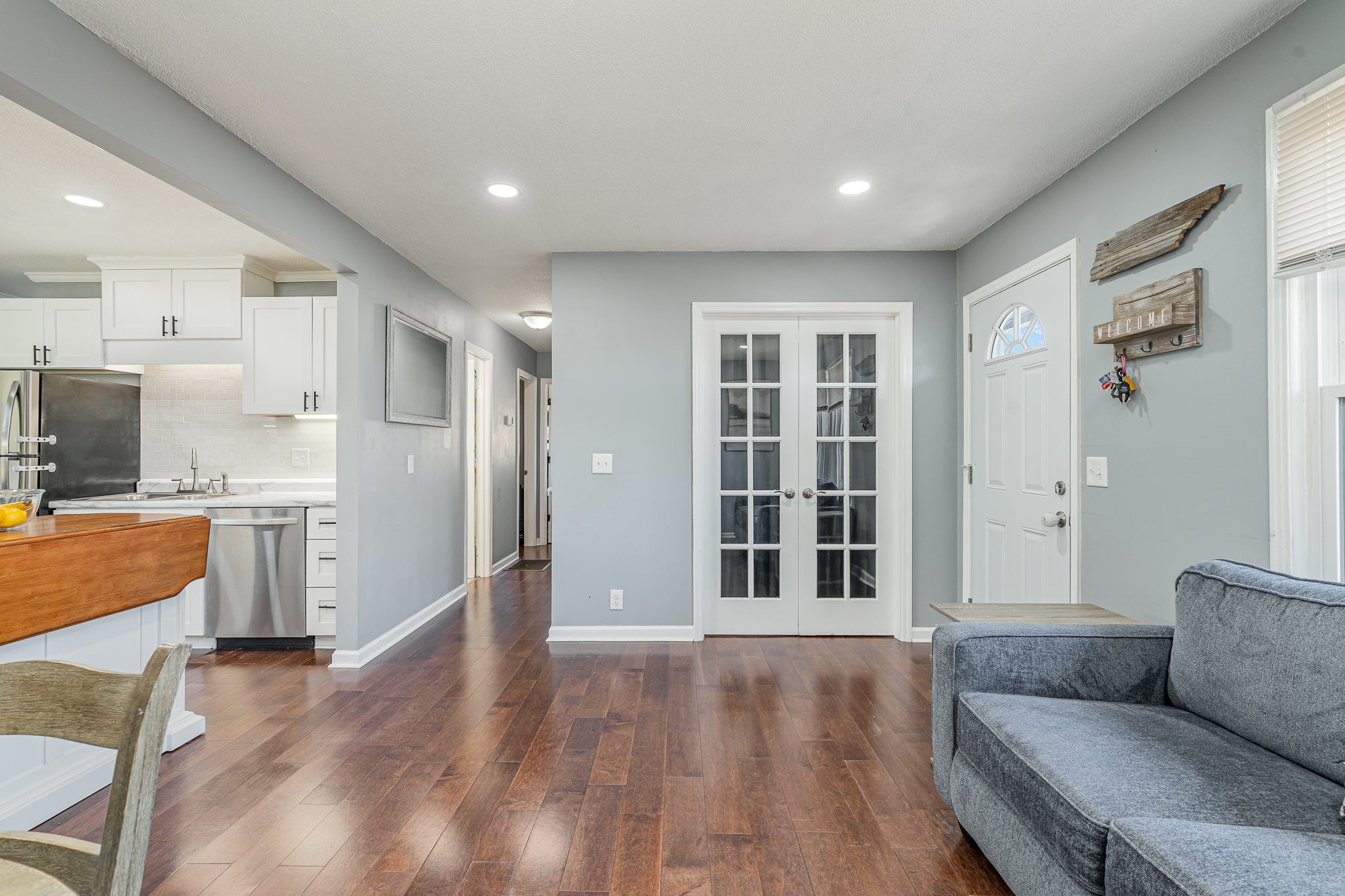 Homes for sale in Nashville, TN | 2328 Woodridge Dr, Nashville, TN 37207 | MLS# 2943485
