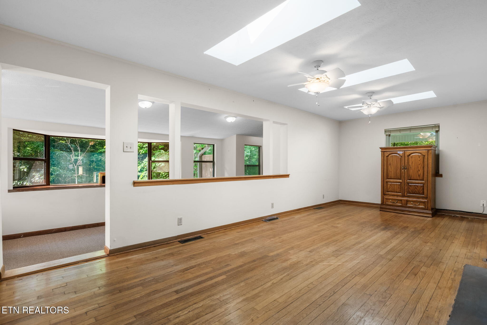 Homes for sale in Oak Ridge, TN | 173 California Ave, Oak Ridge, TN 37830 | MLS# 2976355