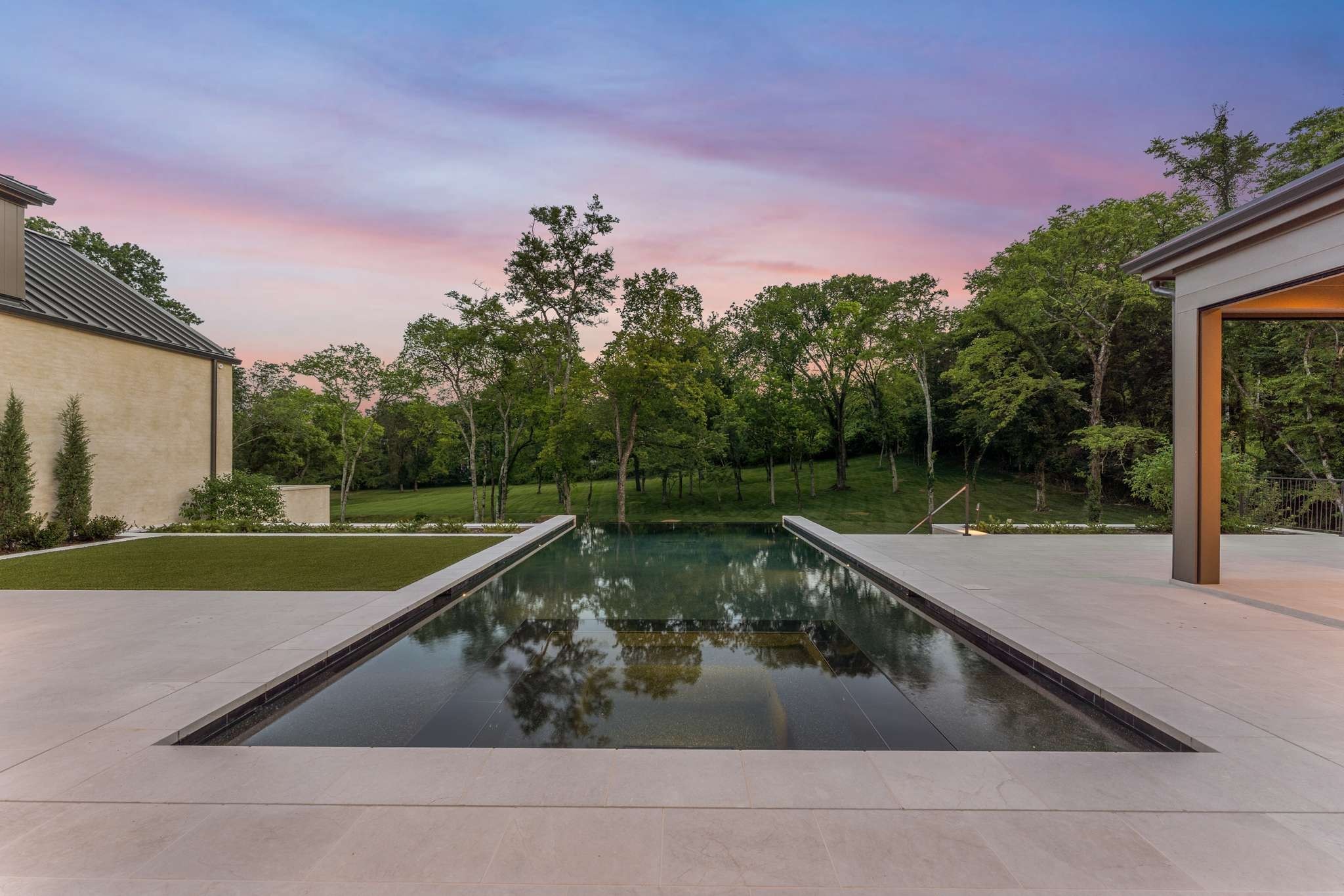 Homes for sale in Nashville, TN | 6315 East Valley Road, Nashville, TN 37205 | MLS# 2946360