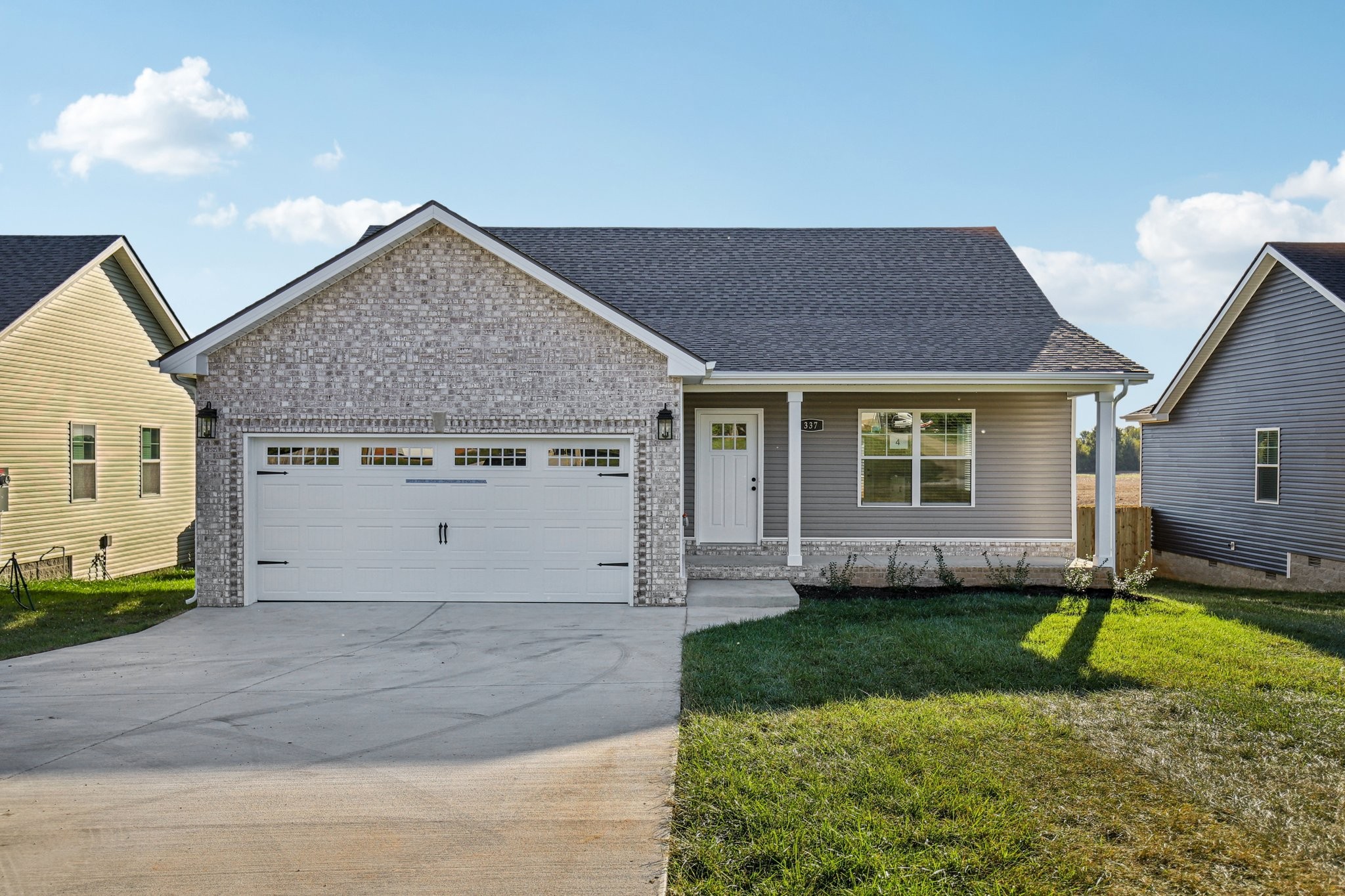 Homes for sale in Oak Grove, KY | 4 Hugh Hunter Road, Oak Grove, KY 42262 | MLS# 2957838