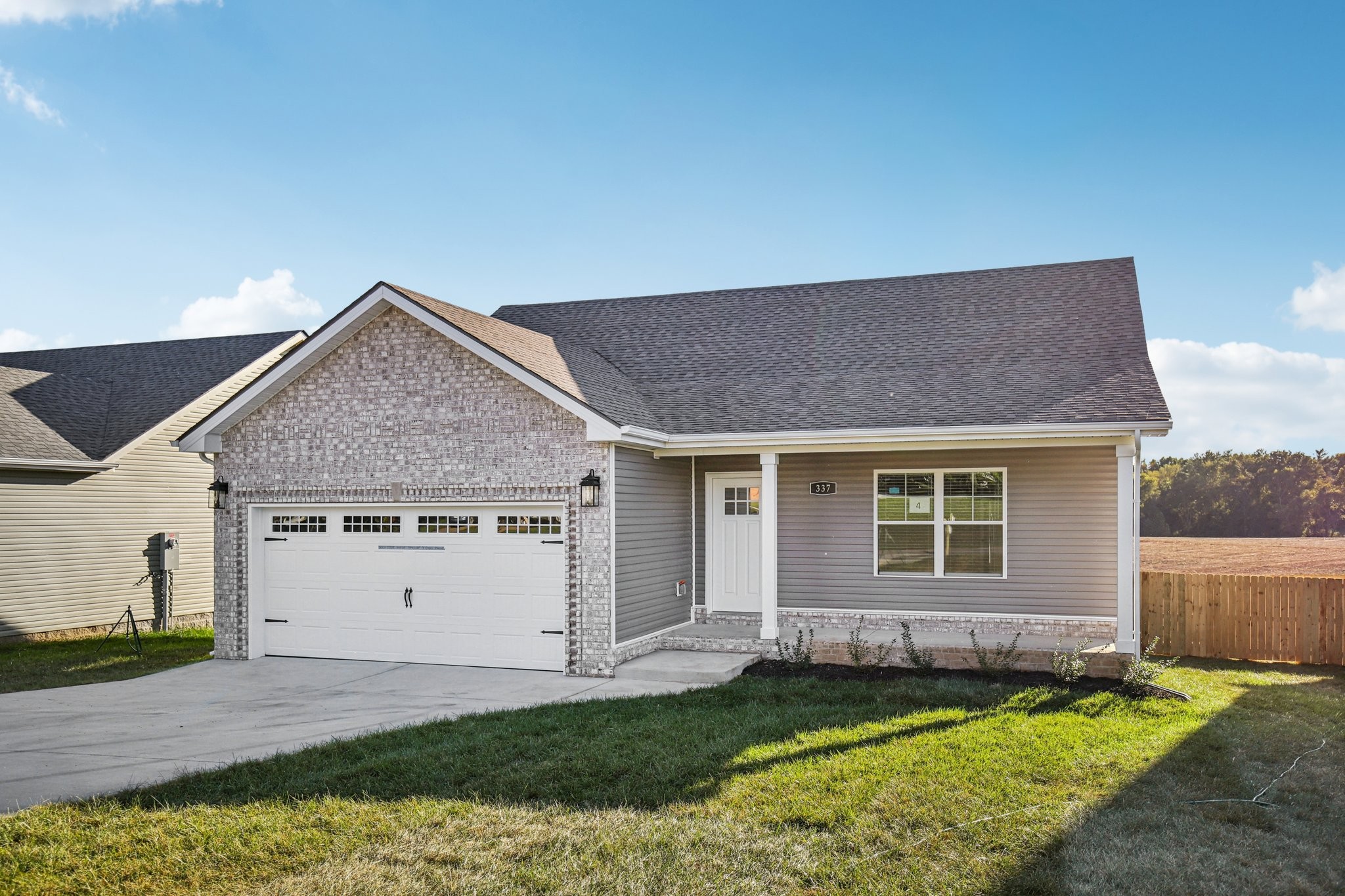 Homes for sale in Oak Grove, KY | 4 Hugh Hunter Road, Oak Grove, KY 42262 | MLS# 2957838