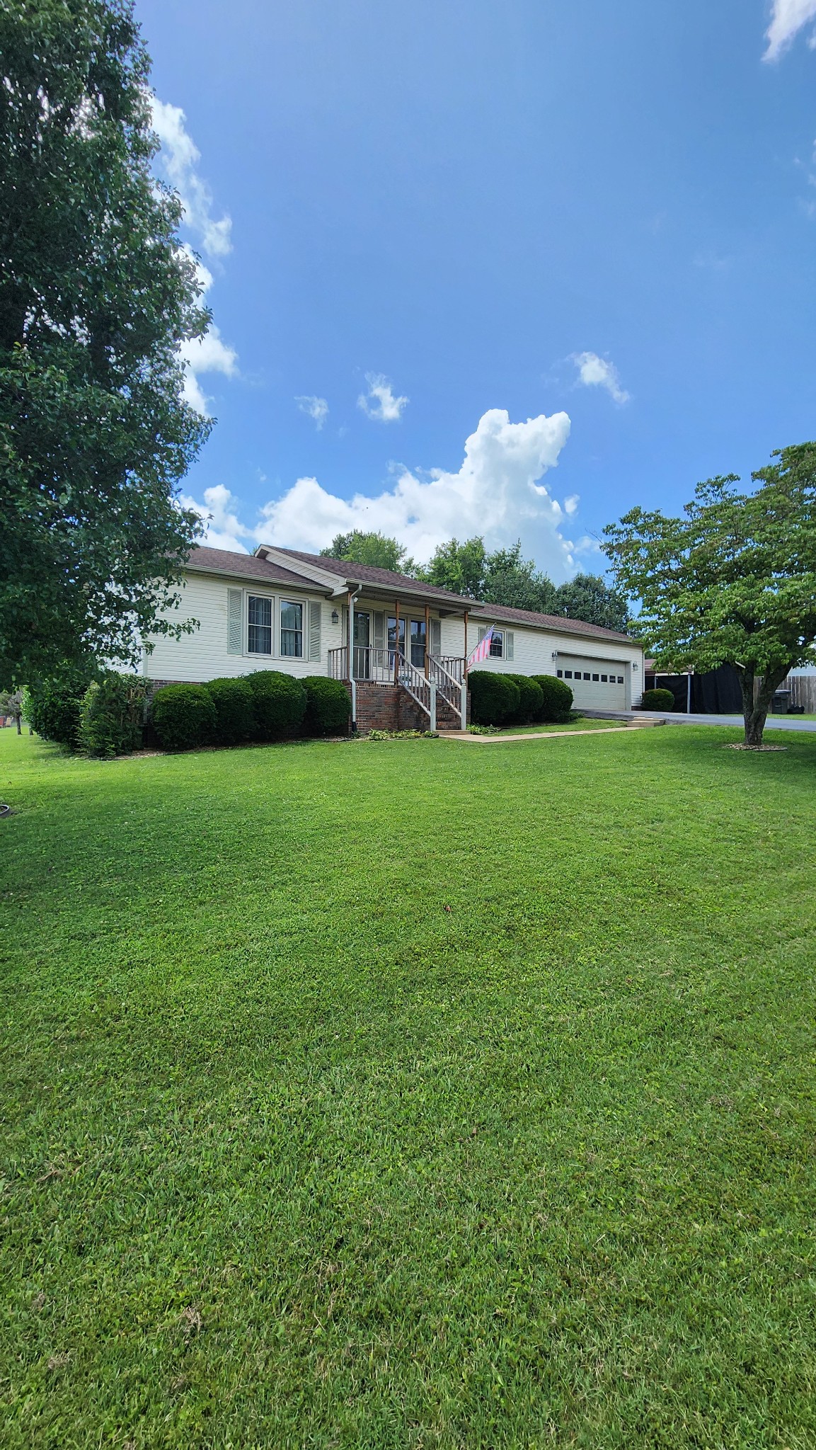 Homes for sale in Columbia, TN | 5009 Brookside Dr, Columbia, TN 38401 | MLS# 2958240