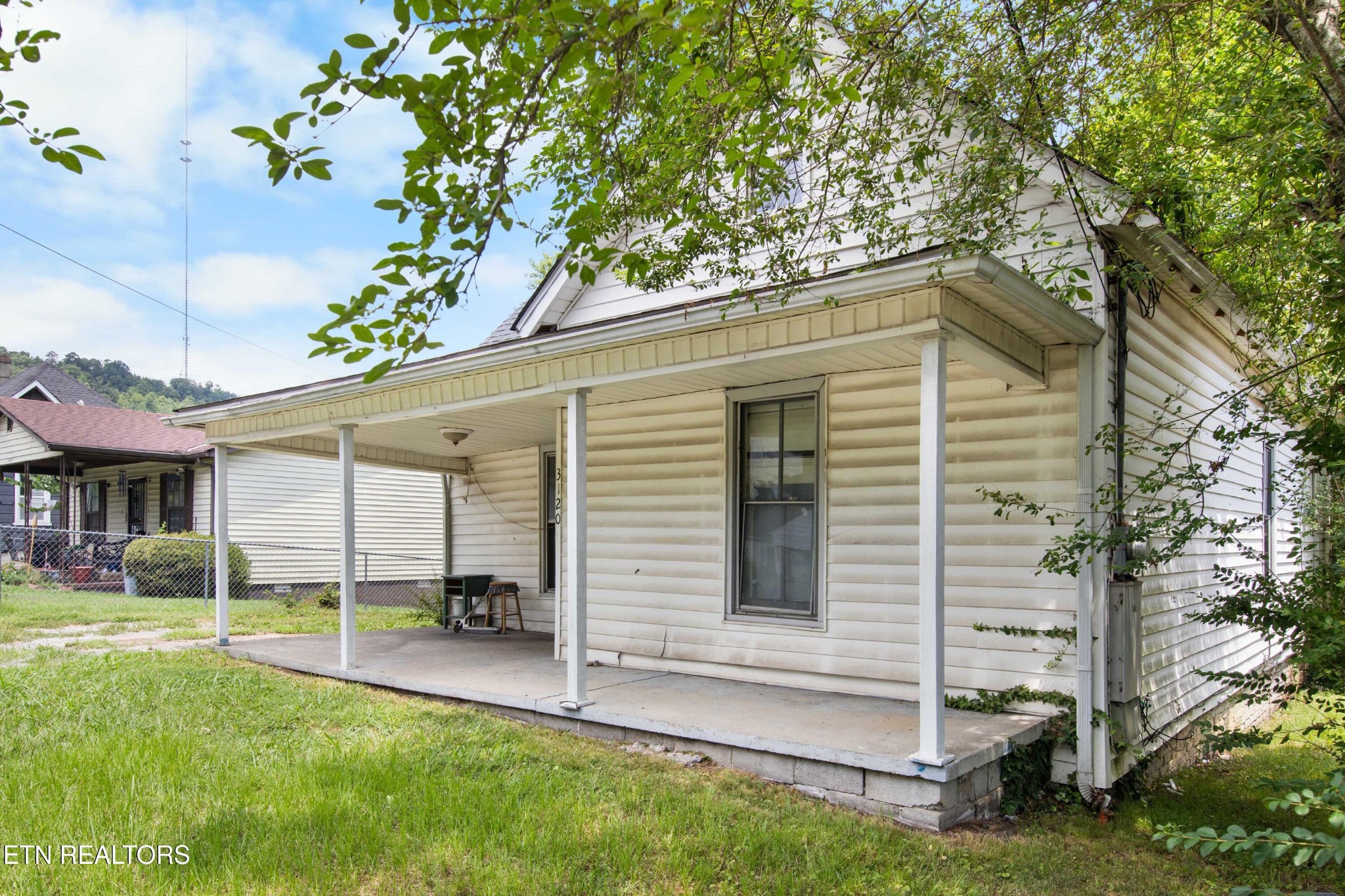 Homes for sale in Knoxville, TN | 3120 Galbraith St, Knoxville, TN 37921 | MLS# 2978693