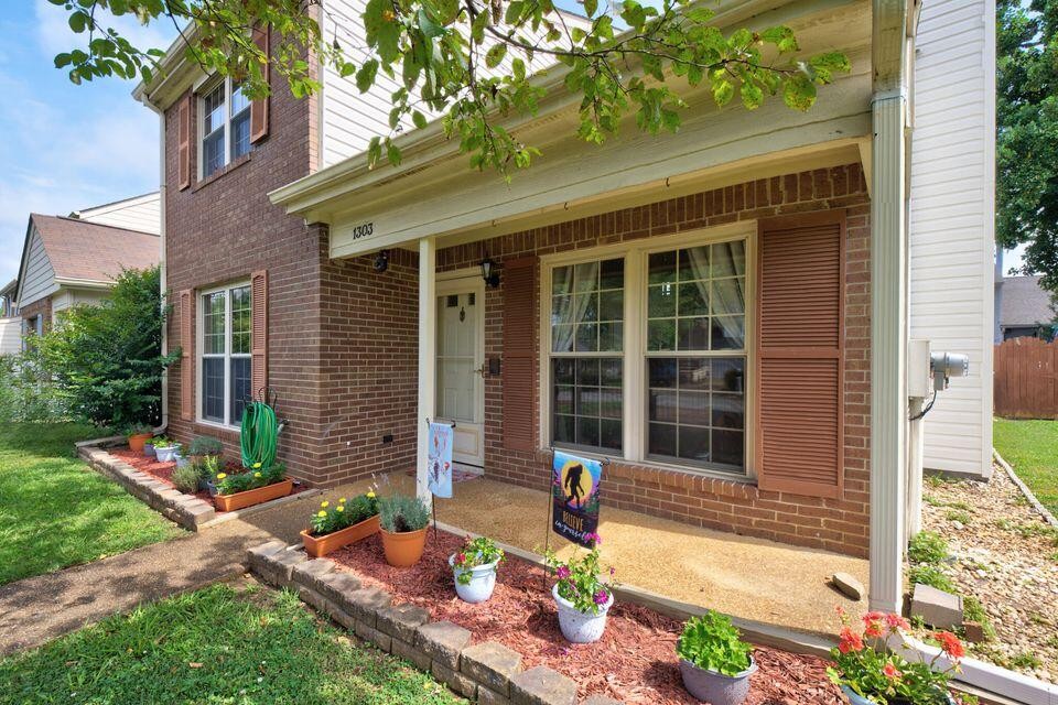 Homes for sale in Hixson, TN | 1303 Village Green Dr, Hixson, TN 37343 | MLS# 3057234