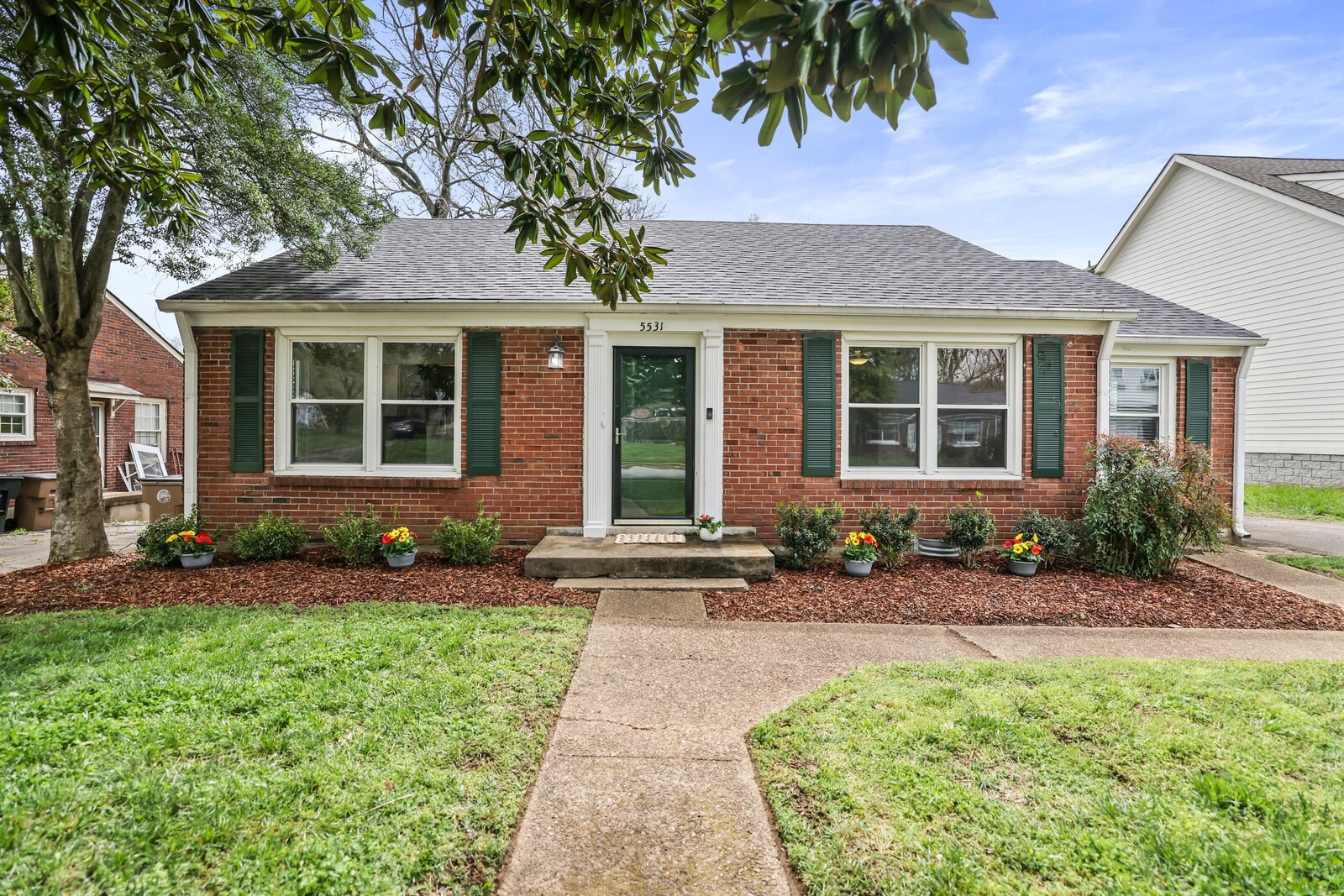 Homes for sale in Nashville, TN | 5531 Knob Rd, Nashville, TN 37209 | MLS# 2981078