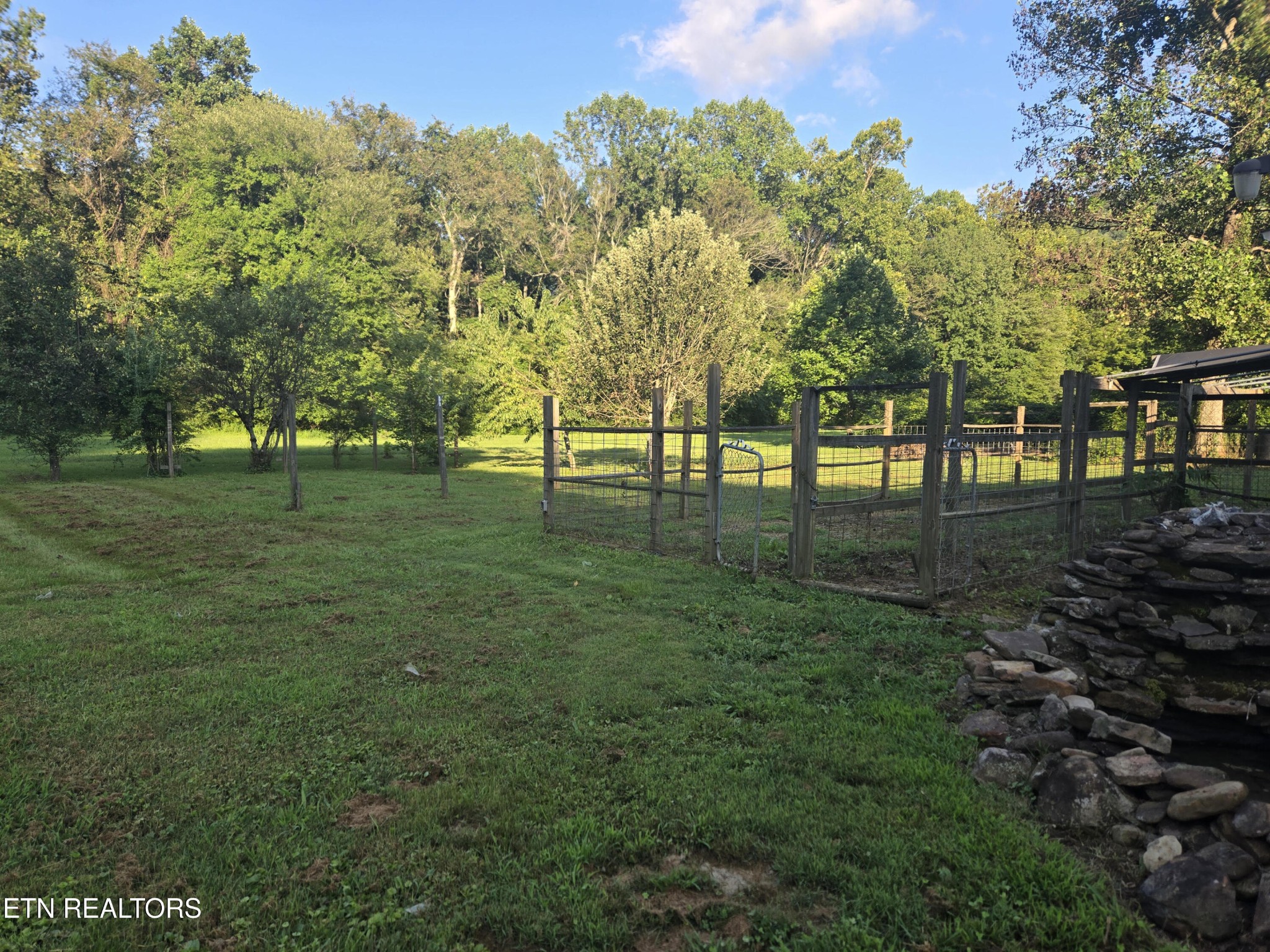 Homes for sale in Oliver Springs, TN | 9533 Petros Hwy, Oliver Springs, TN 37840 | MLS# 3030265