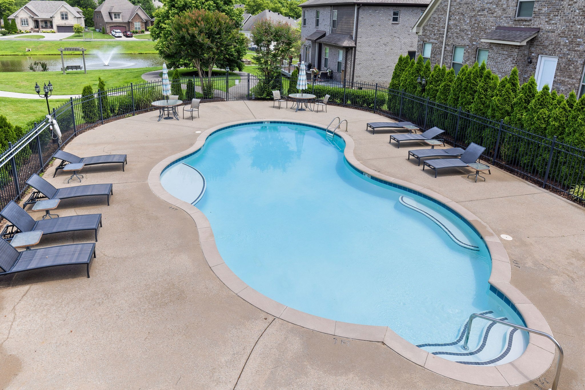 5th image of 2068 Blackstone Dr, Hendersonville, TN 37075 | MLS# 2990712