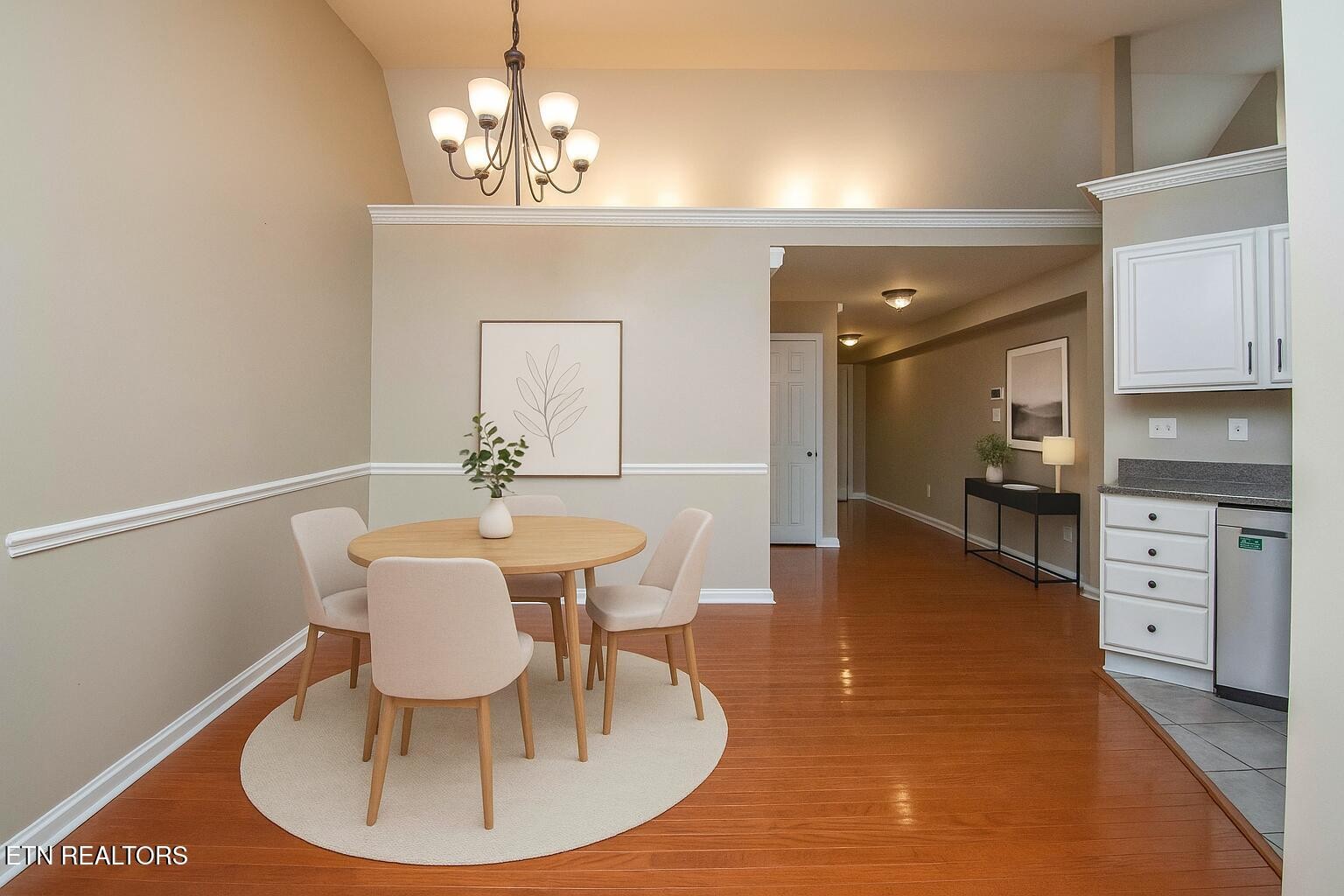 Homes for sale in Knoxville, TN | 1315 Lucy Way #7, Knoxville, TN 37912 | MLS# 3045888