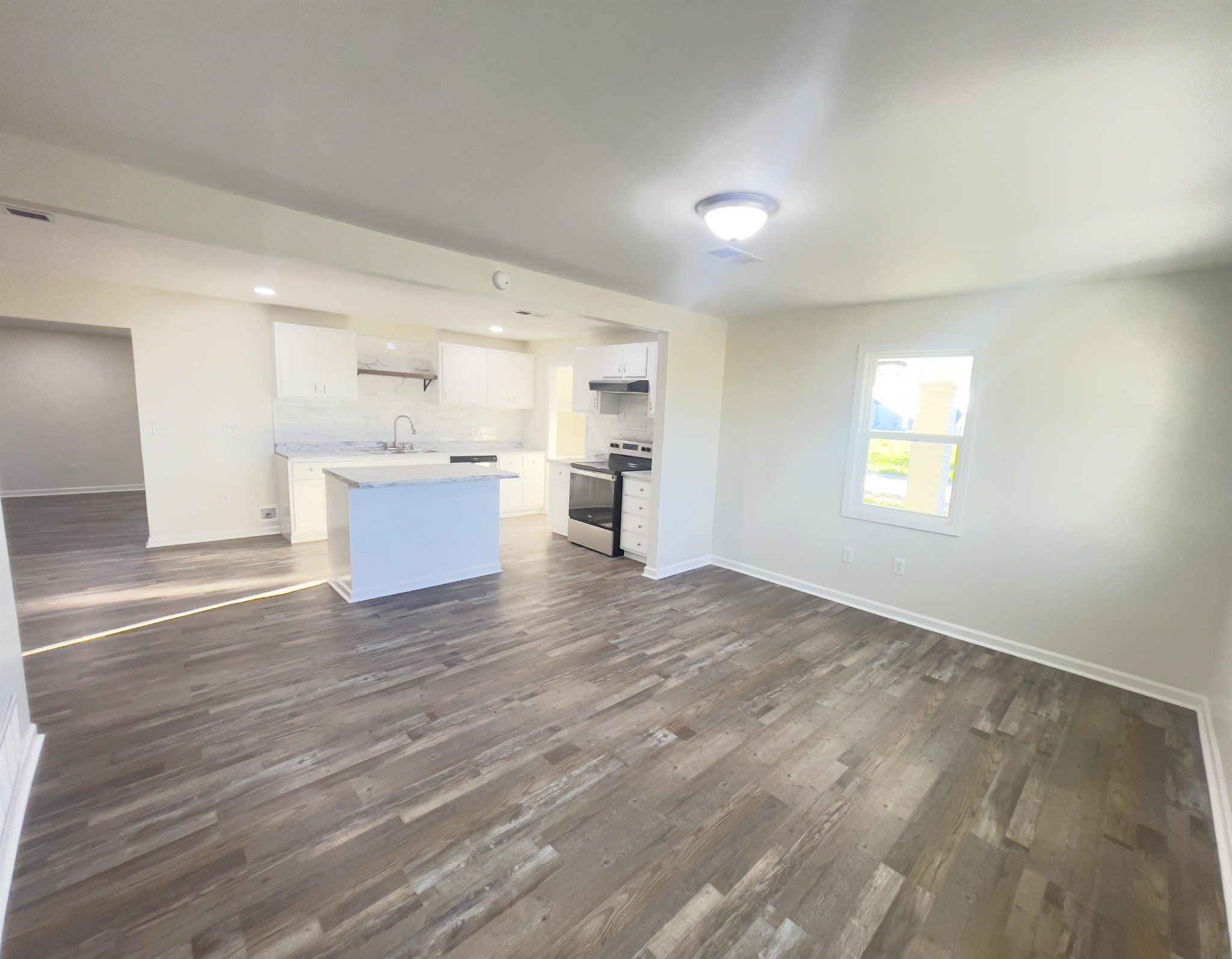 Homes for sale in Oakland, TN | 65 Cleer Ave, Oakland, TN 38060 | MLS# 3040187