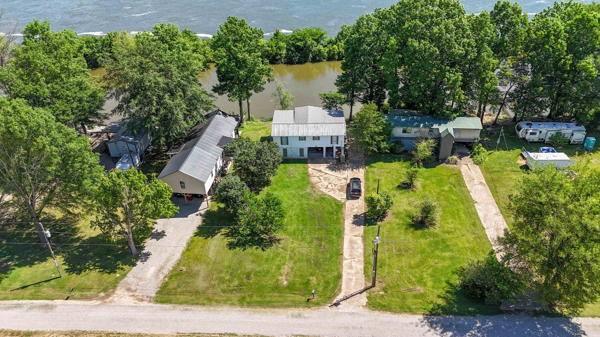 3rd image of 995 Narrows Ln, Counce, TN 38326 | MLS# 3080996