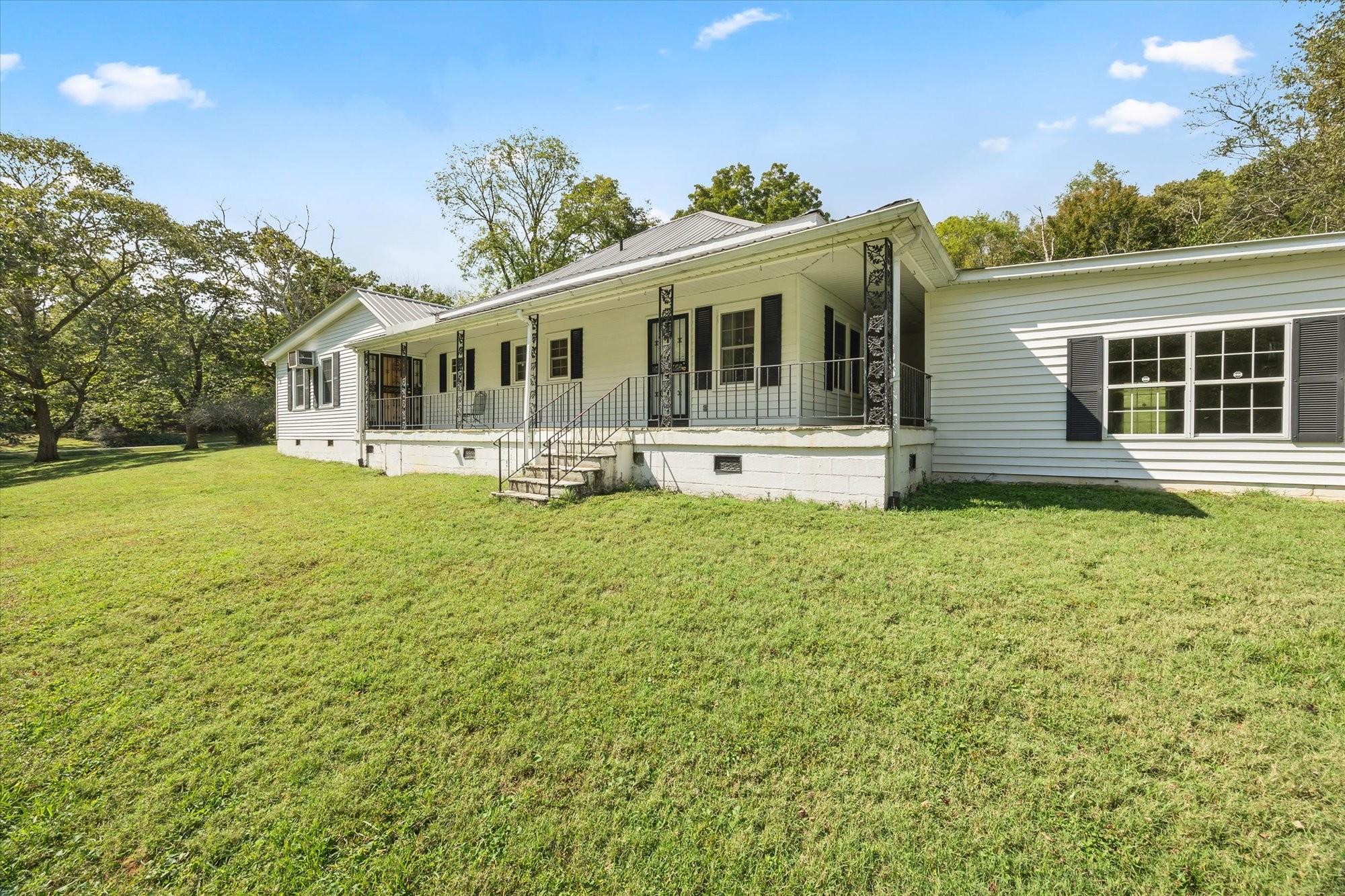 Homes for sale in Gainesboro, TN | 121 Bill Dudney Ln, Gainesboro, TN 38562 | MLS# 3002967