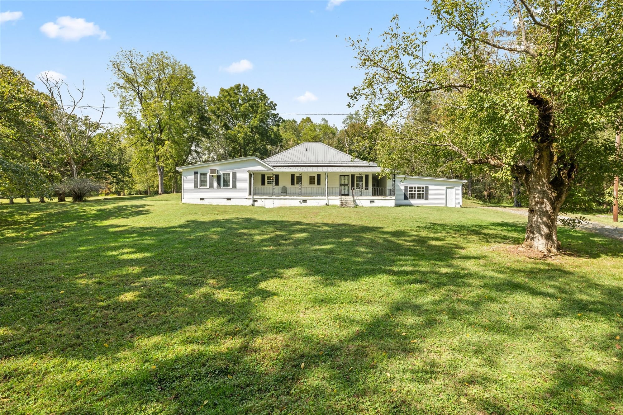 Homes for sale in Gainesboro, TN | 121 Bill Dudney Ln, Gainesboro, TN 38562 | MLS# 3002967