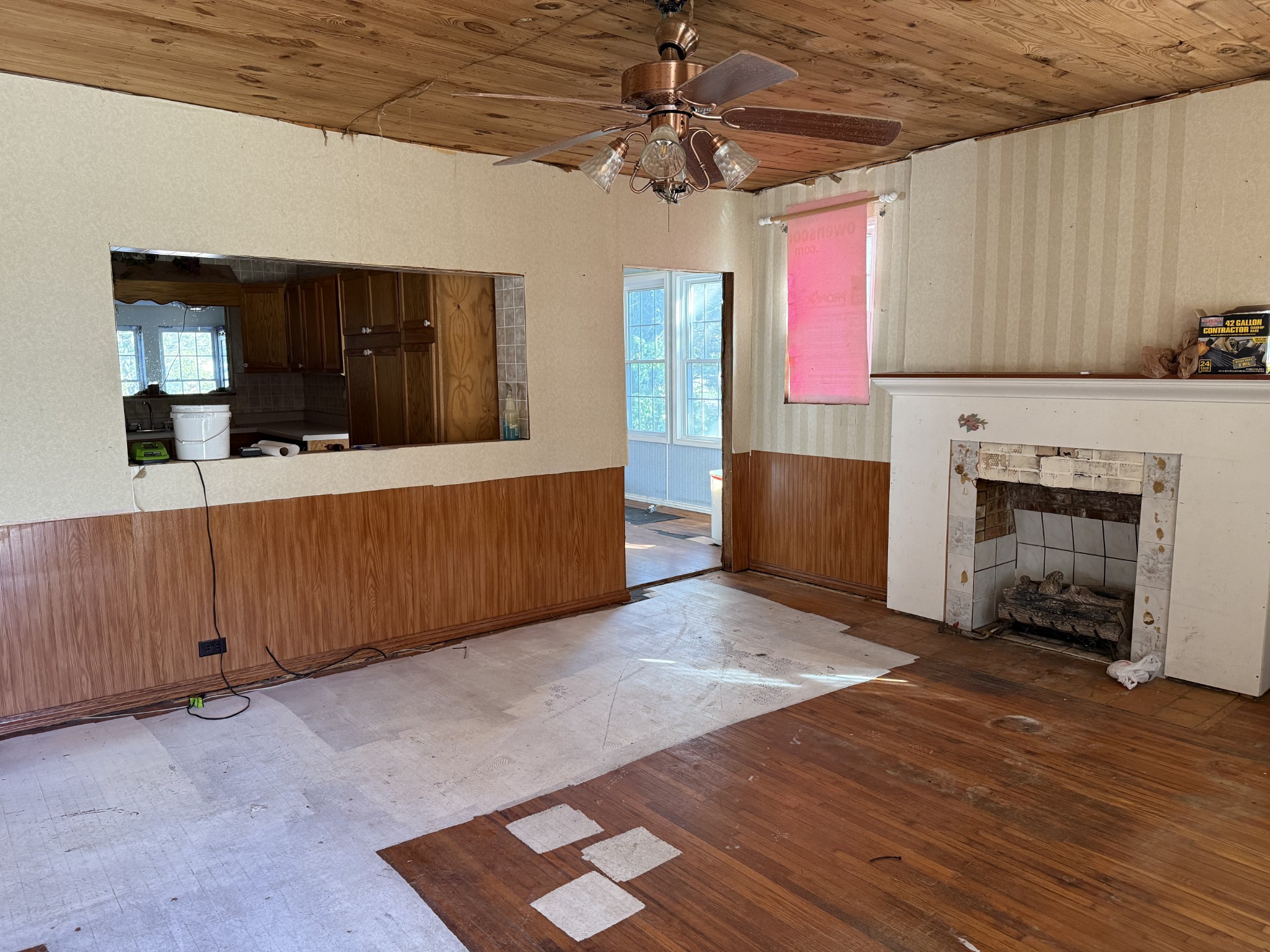 Homes for sale in Camden, TN | 122 W Lake St, Camden, TN 38320 | MLS# 3030927