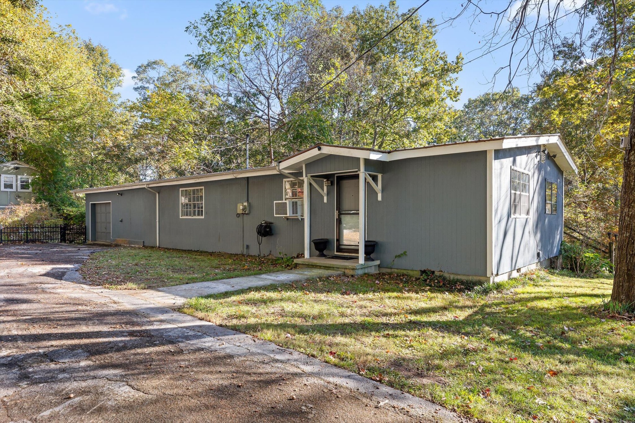 Homes for sale in Rossville, GA | 54 Ferncliff Dr, Rossville, GA 30741 | MLS# 3133244