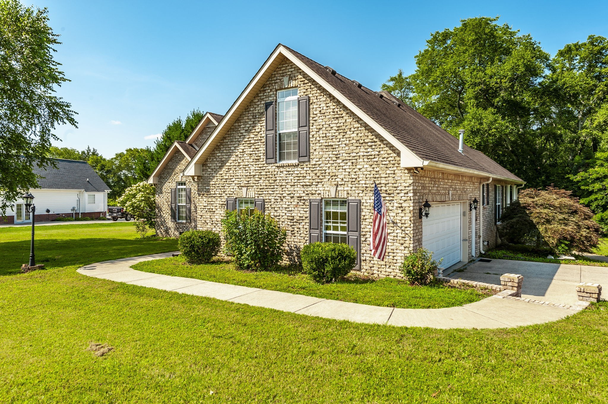 Homes for sale in Castalian Springs, TN | 1045 Emerald Way, Castalian Springs, TN 37031 | MLS# 3039182