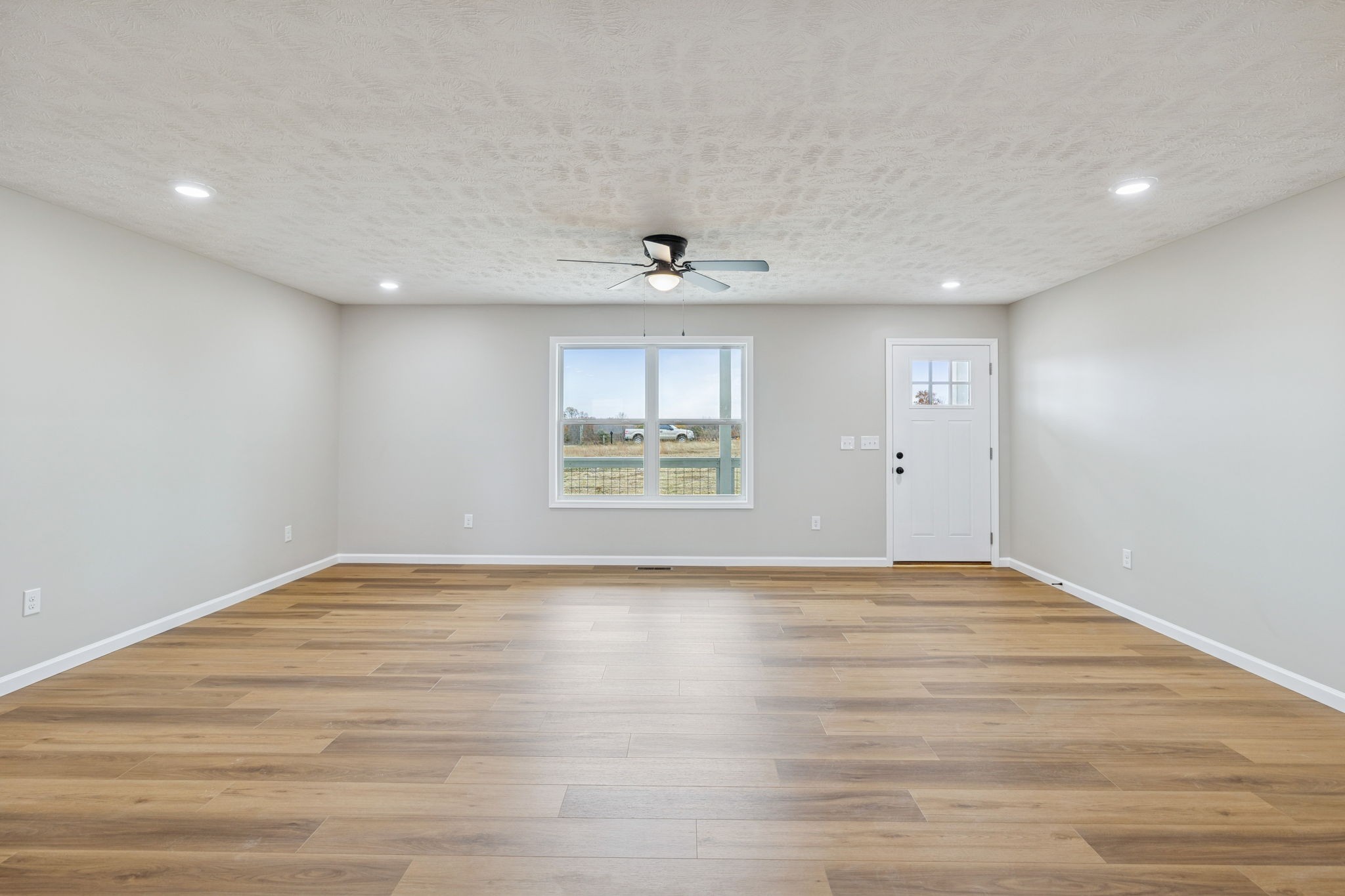 Homes for sale in Lafayette, TN | 2649 Oak Knob Rd, Lafayette, TN 37083 | MLS# 3039455