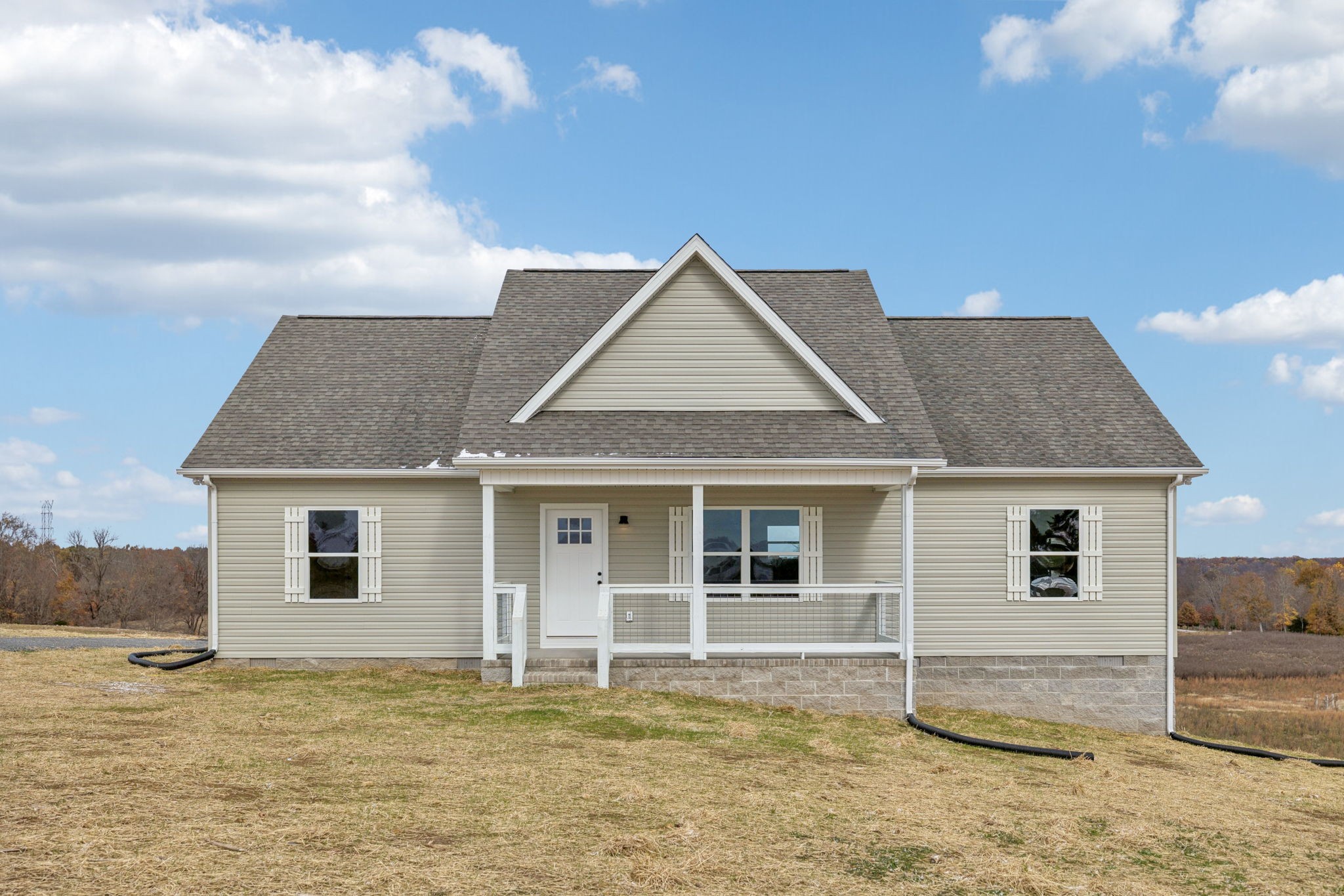 Homes for sale in Lafayette, TN | 2649 Oak Knob Rd, Lafayette, TN 37083 | MLS# 3039455