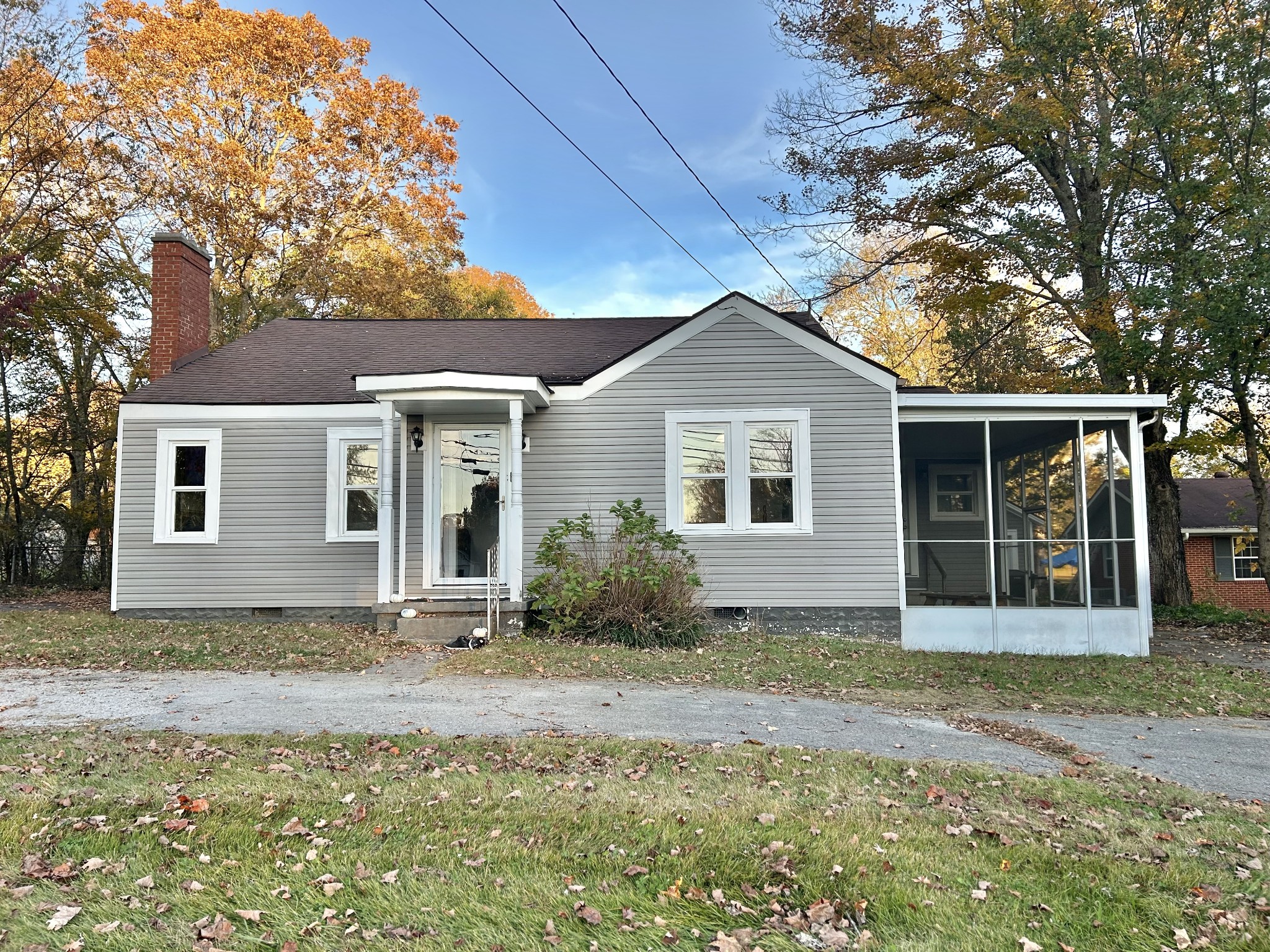 Homes for sale in Tullahoma, TN | 709 Westside Dr, Tullahoma, TN 37388 | MLS# 3040025