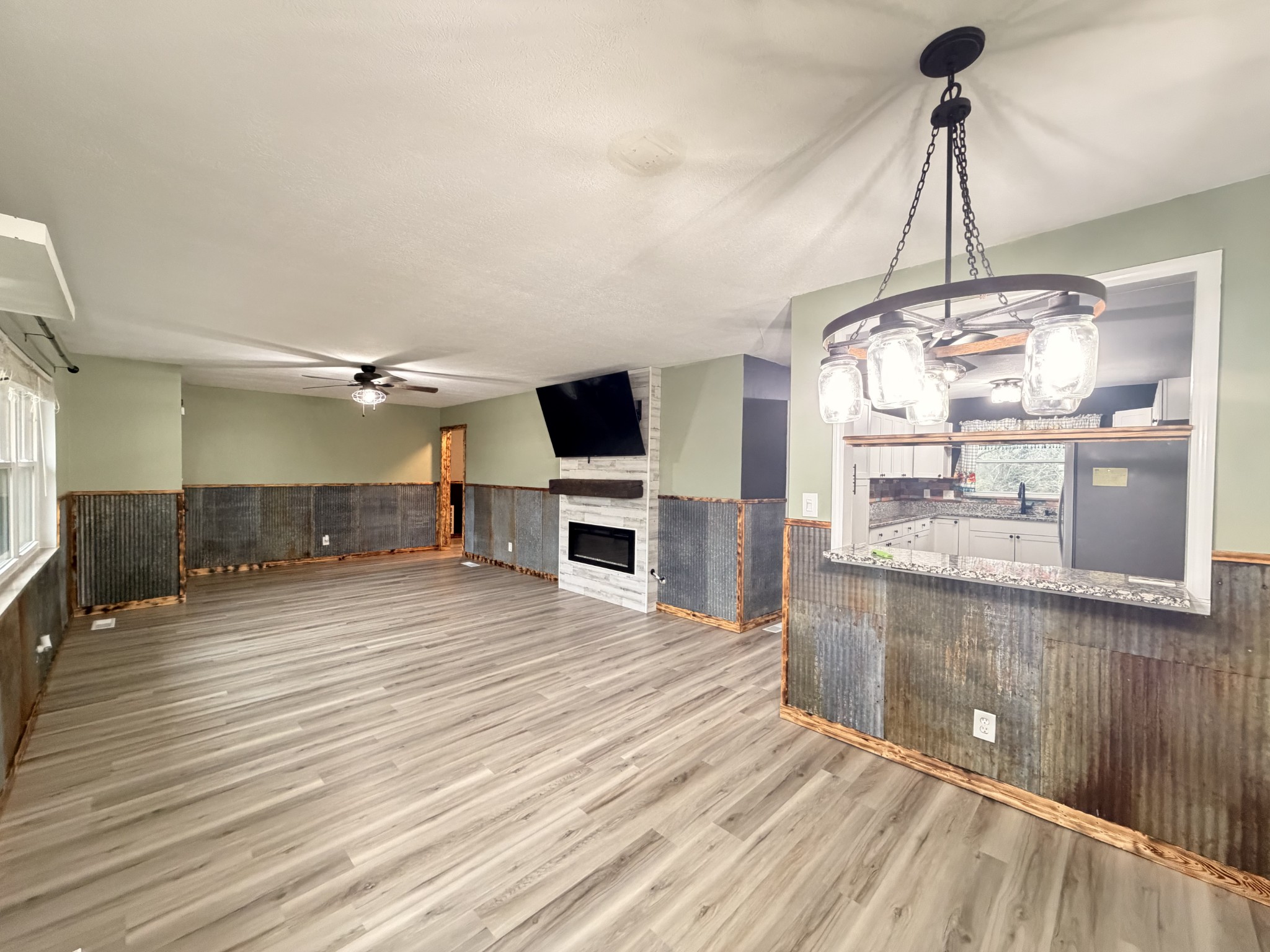 Homes for sale in Clinton, TN | 412 Woodland Dr, Clinton, TN 37716 | MLS# 3040046