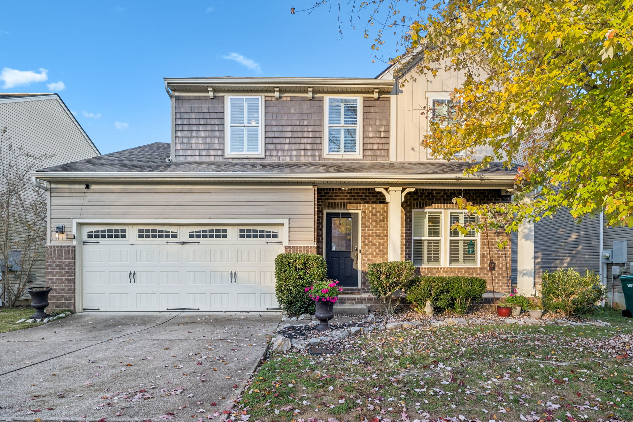 Homes for sale in Nashville, TN | 747 Gloucester Ln, Nashville, TN 37221 | MLS# 3041724