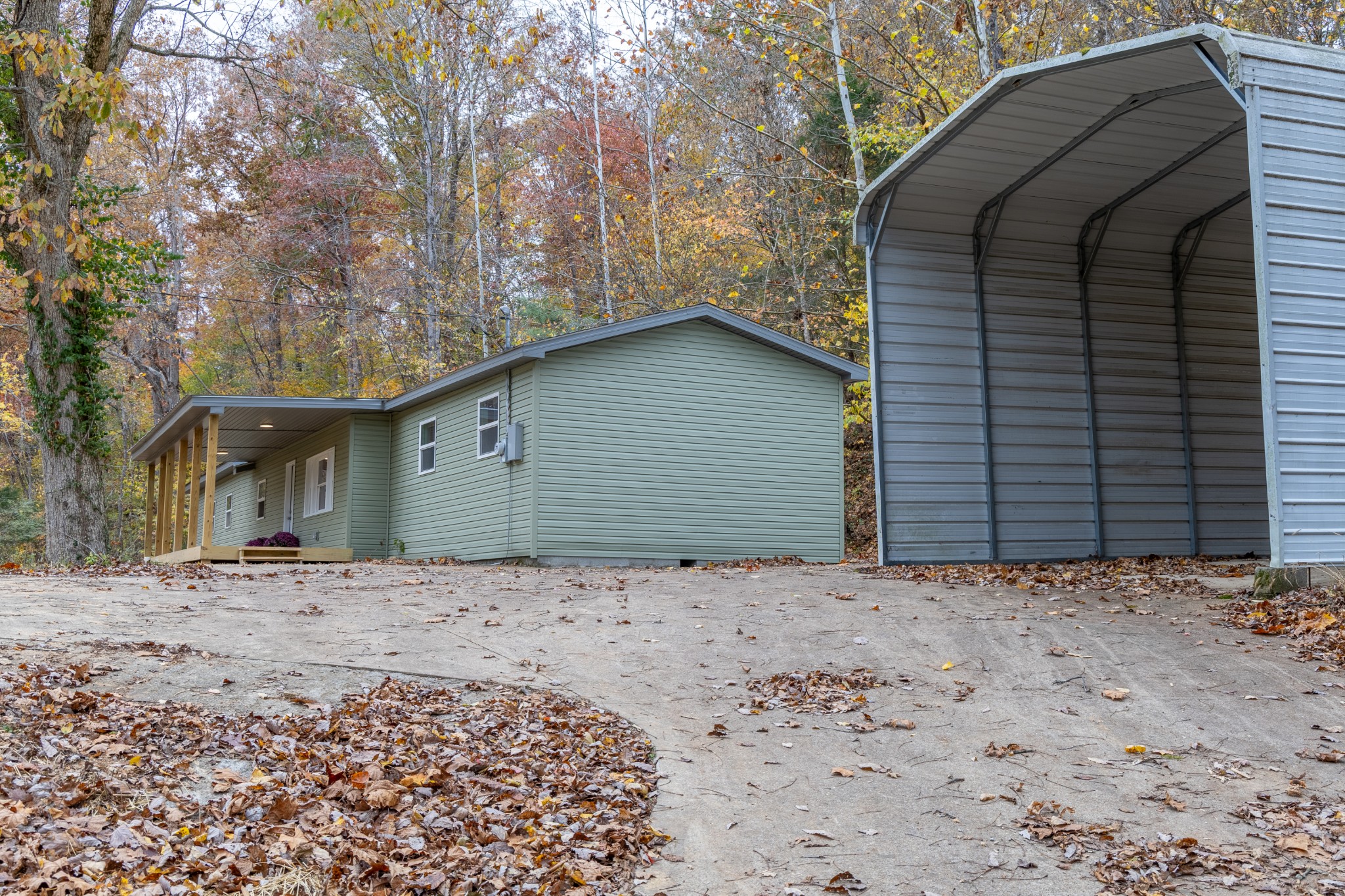 Homes for sale in Erin, TN | 601 Midway Dr, Erin, TN 37061 | MLS# 3043416