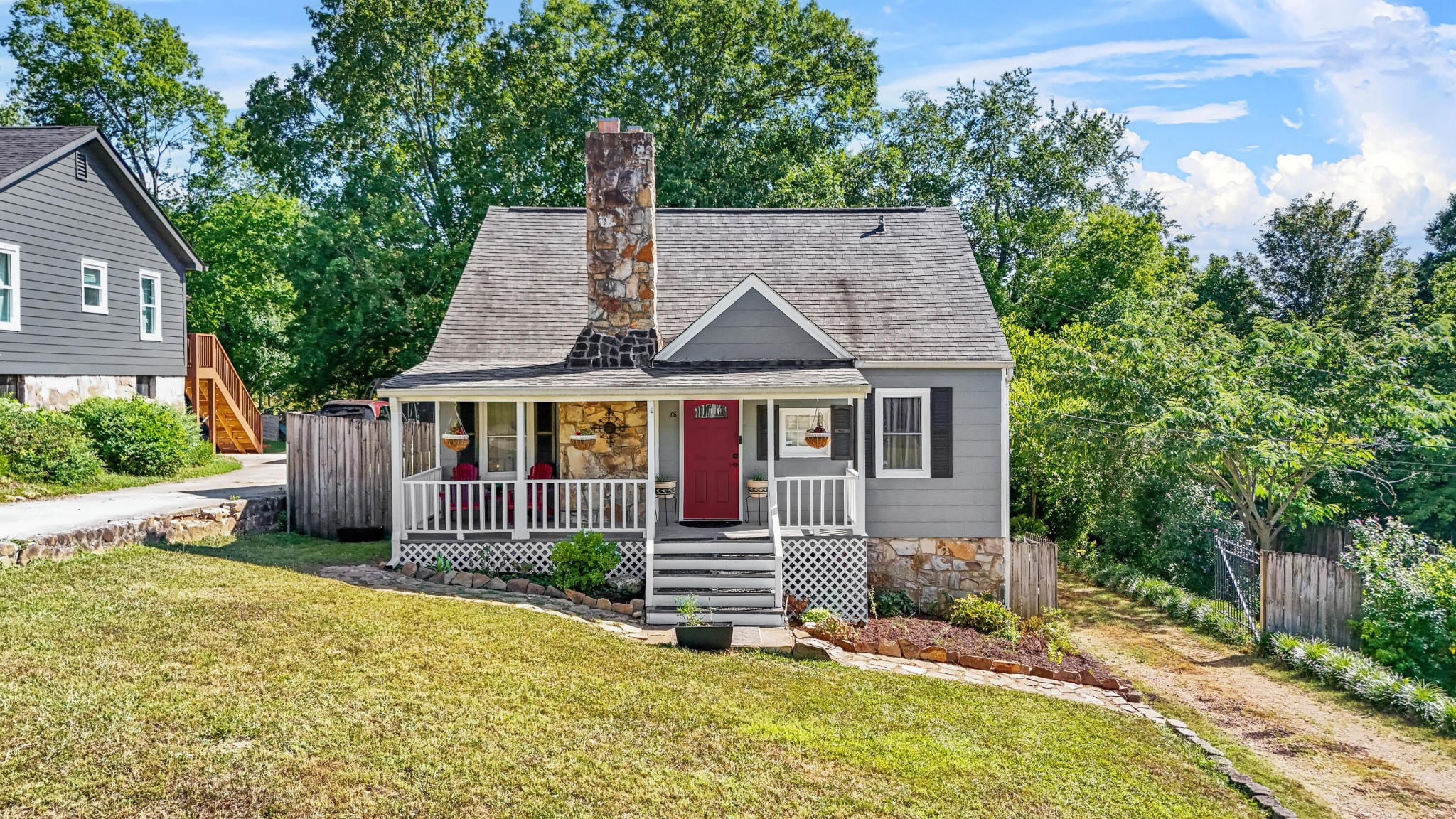 Homes for sale in Chattanooga, TN | 18 Orlando Dr, Chattanooga, TN 37415 | MLS# 3046082