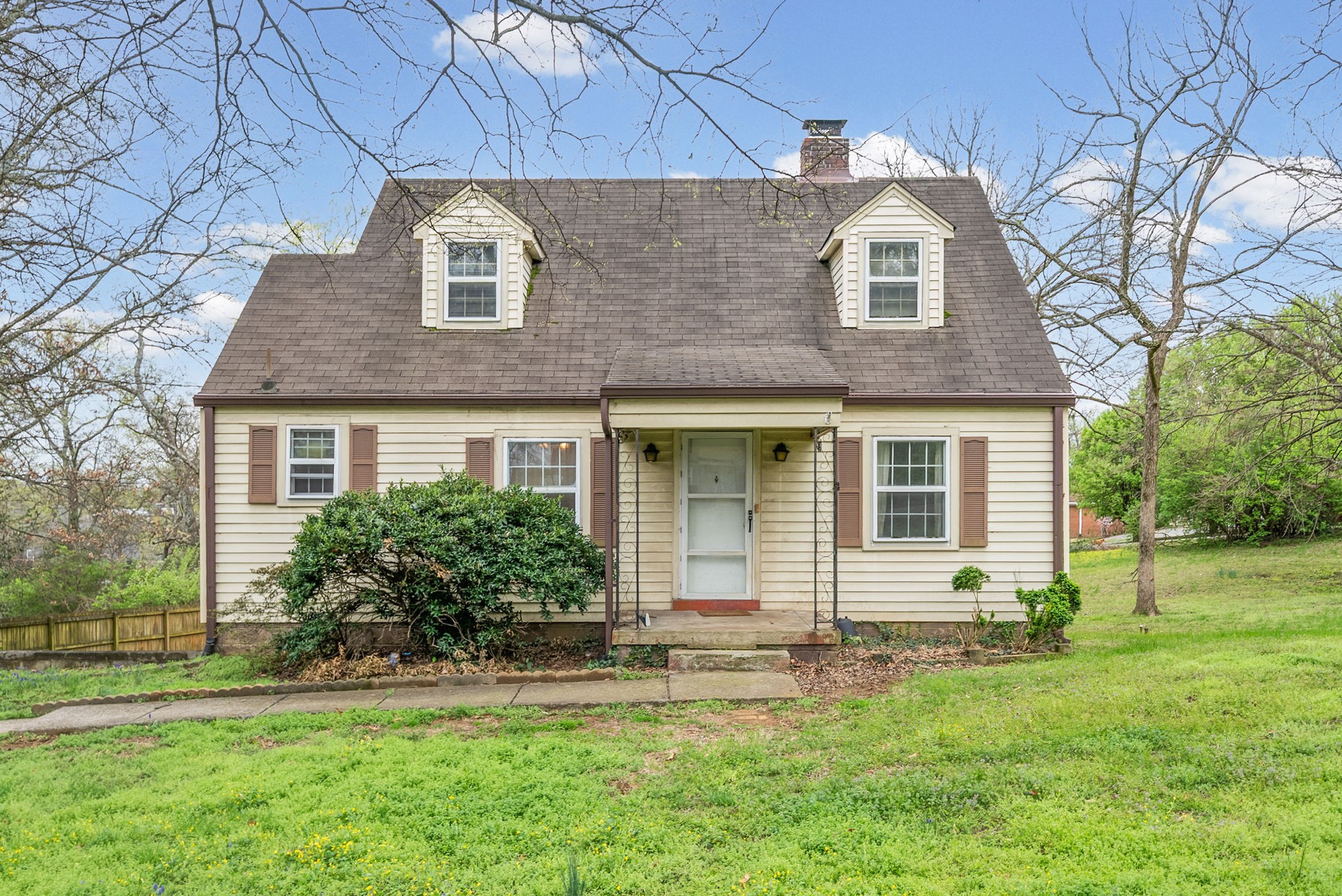 Homes for sale in Nashville, TN | 210 Cliffdale Rd, Nashville, TN 37214 | MLS# 3046435