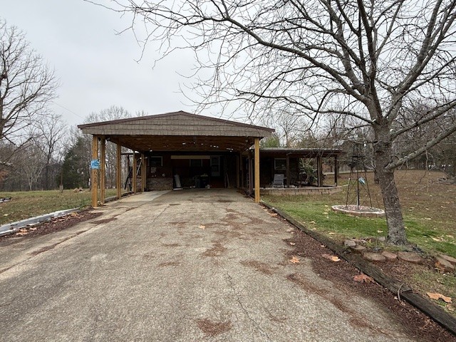 Homes for sale in Cadiz, KY | 628 Prizer Point Rd, Cadiz, KY 42211 | MLS# 3058594