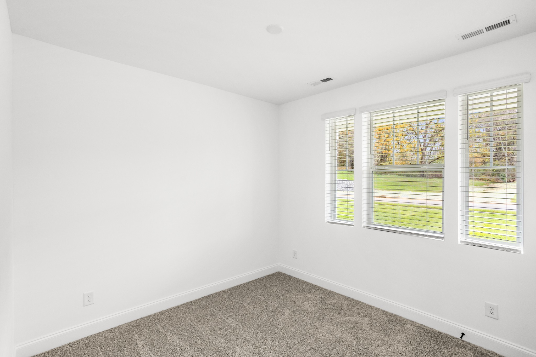 Homes for sale in Columbia, TN | 1552 Oak Springs Dr, Columbia, TN 38401 | MLS# 3058655