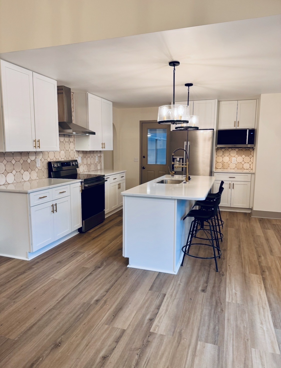 Homes for sale in Hendersonville, TN | 113 Millbrook Rd, Hendersonville, TN 37075 | MLS# 3061711