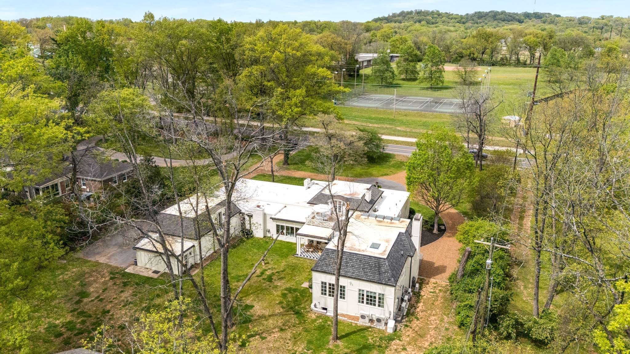 Homes for sale in Nashville, TN | 305 Davidson Rd, Nashville, TN 37205 | MLS# 3074062