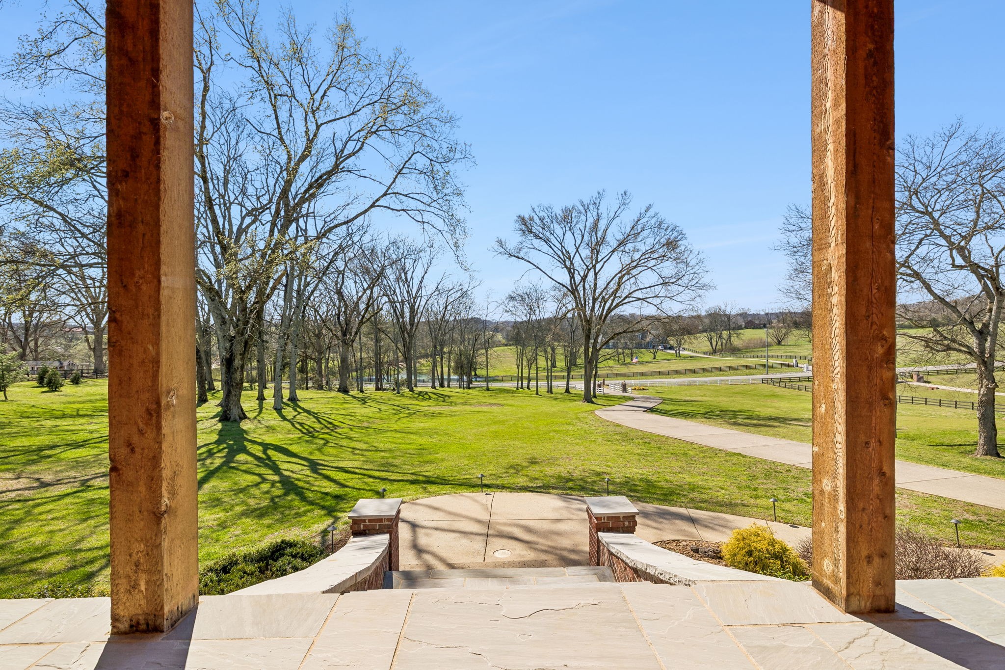 Homes for sale in Gallatin, TN | 750 Upper Station Camp Crk Rd, Gallatin, TN 37066 | MLS# 3083835