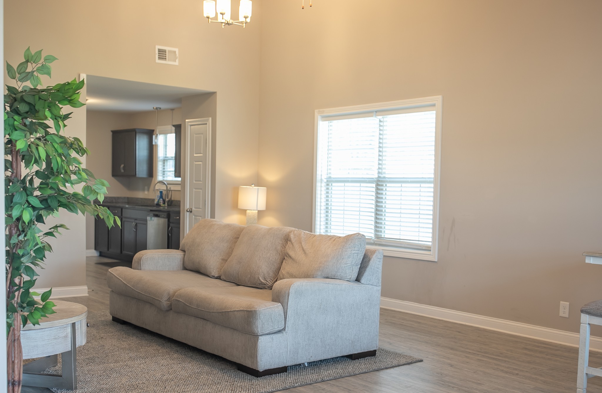 Homes for sale in Clarksville, TN | 865 Lutz Ln, Clarksville, TN 37042 | MLS# 3152645