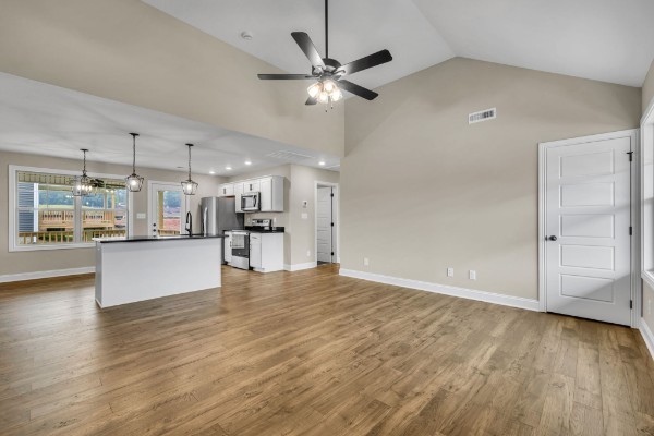 Homes for sale in Oak Grove, KY | 38 Echo Ridge, Oak Grove, KY 42262 | MLS# 3118316