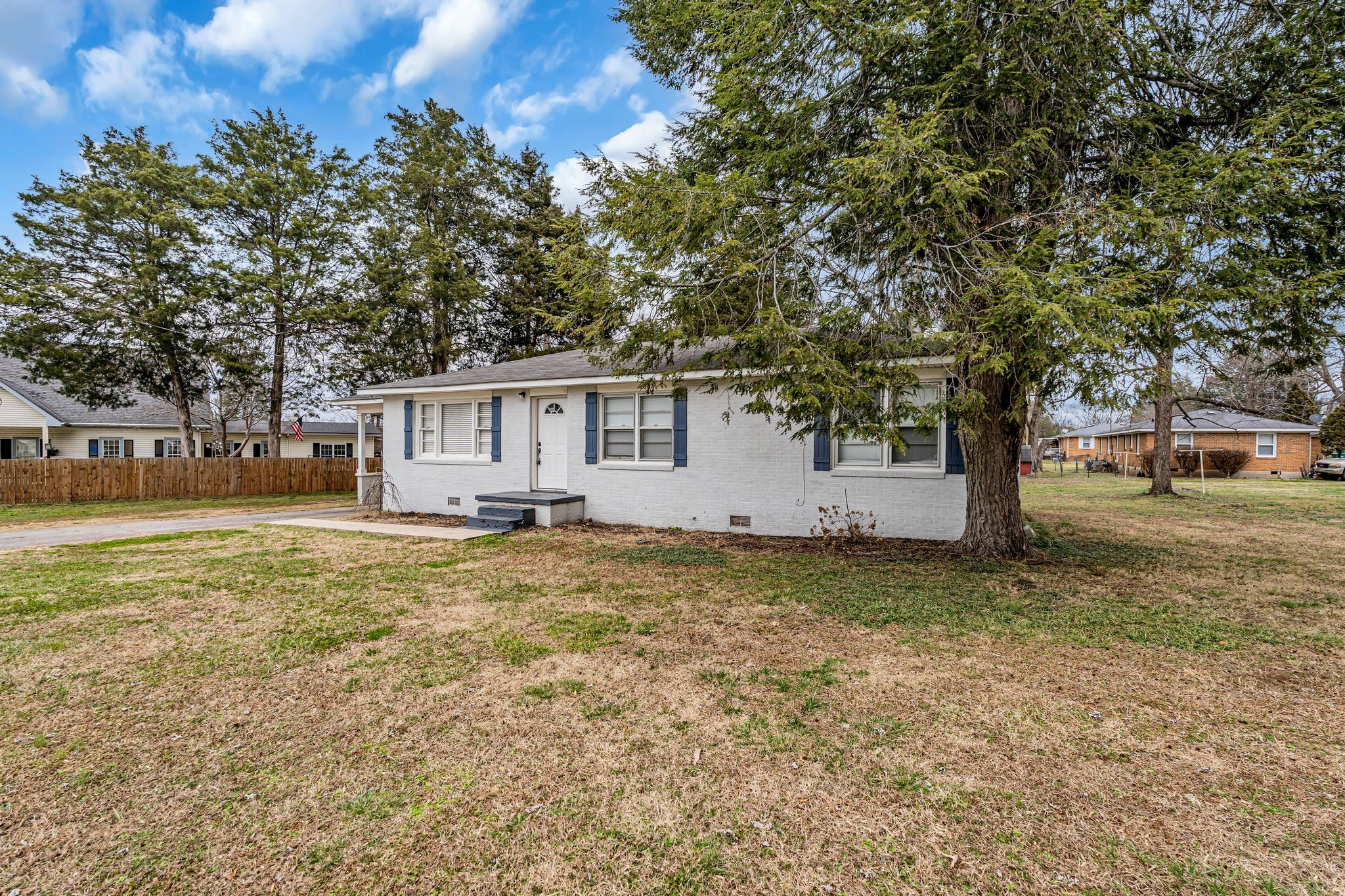 Homes for sale in Winchester, TN | 1102 N High St, Winchester, TN 37398 | MLS# 3112949