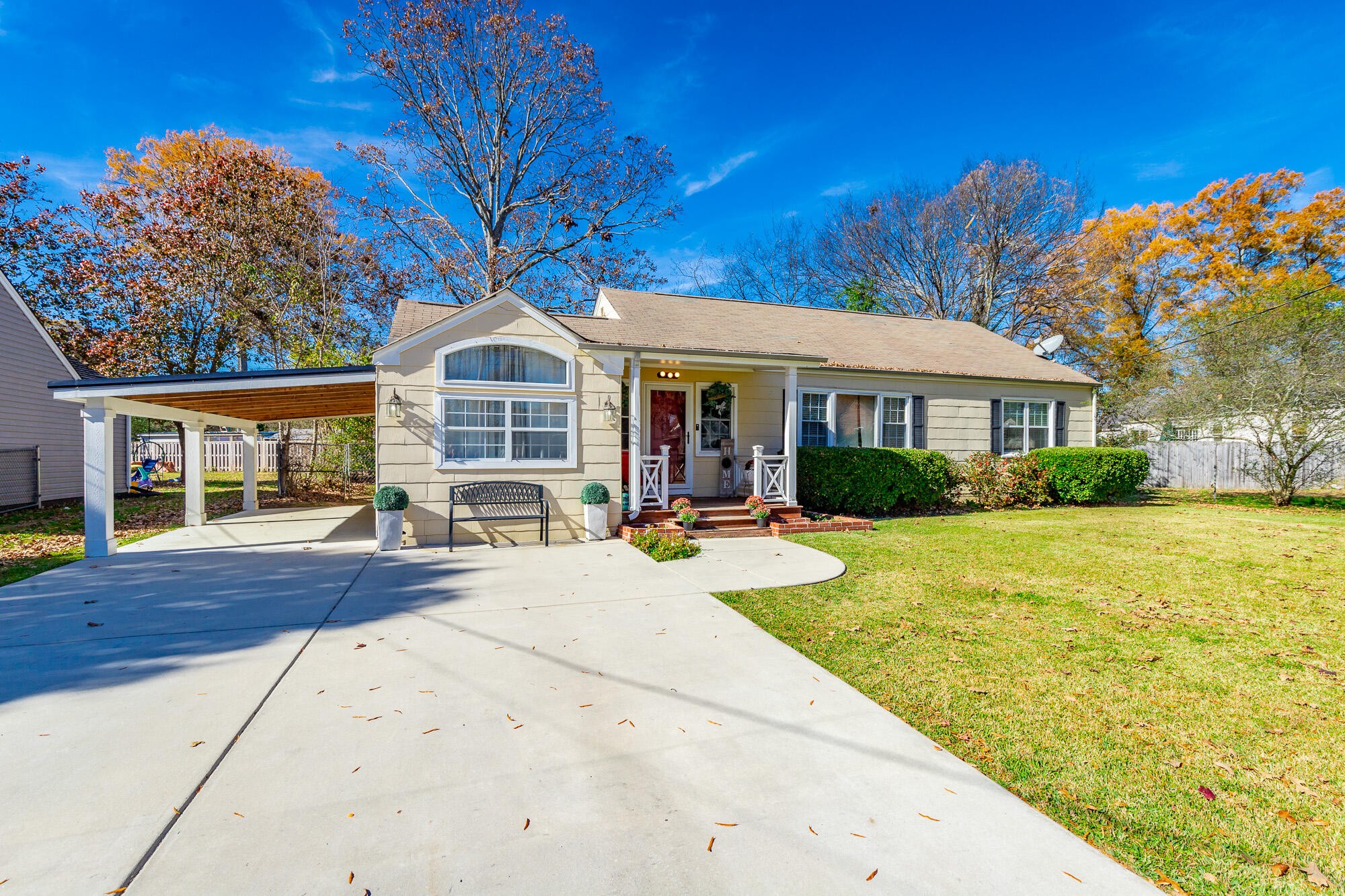 Homes for sale in Chattanooga, TN | 1603 Castleberry Avenue, Chattanooga, TN 37412 | MLS# 3148463