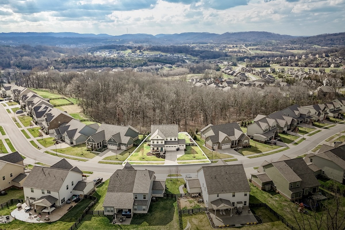 Homes for sale in College Grove, TN | 7145 Sky Meadow Dr, College Grove, TN 37046 | MLS# 3135253