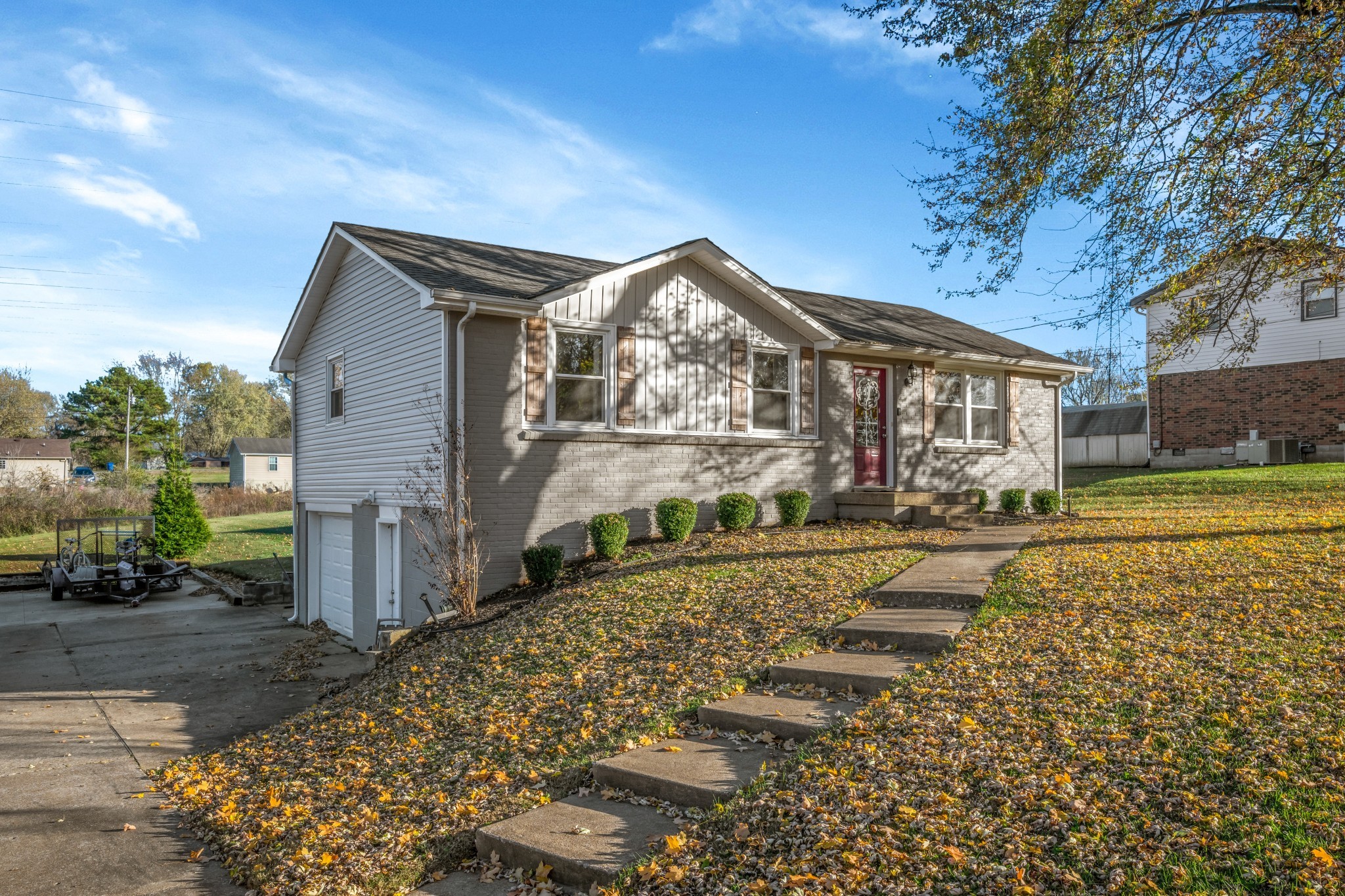 Homes for sale in Clarksville, TN | 2809 Sparrow Dr, Clarksville, TN 37040 | MLS# 3122017