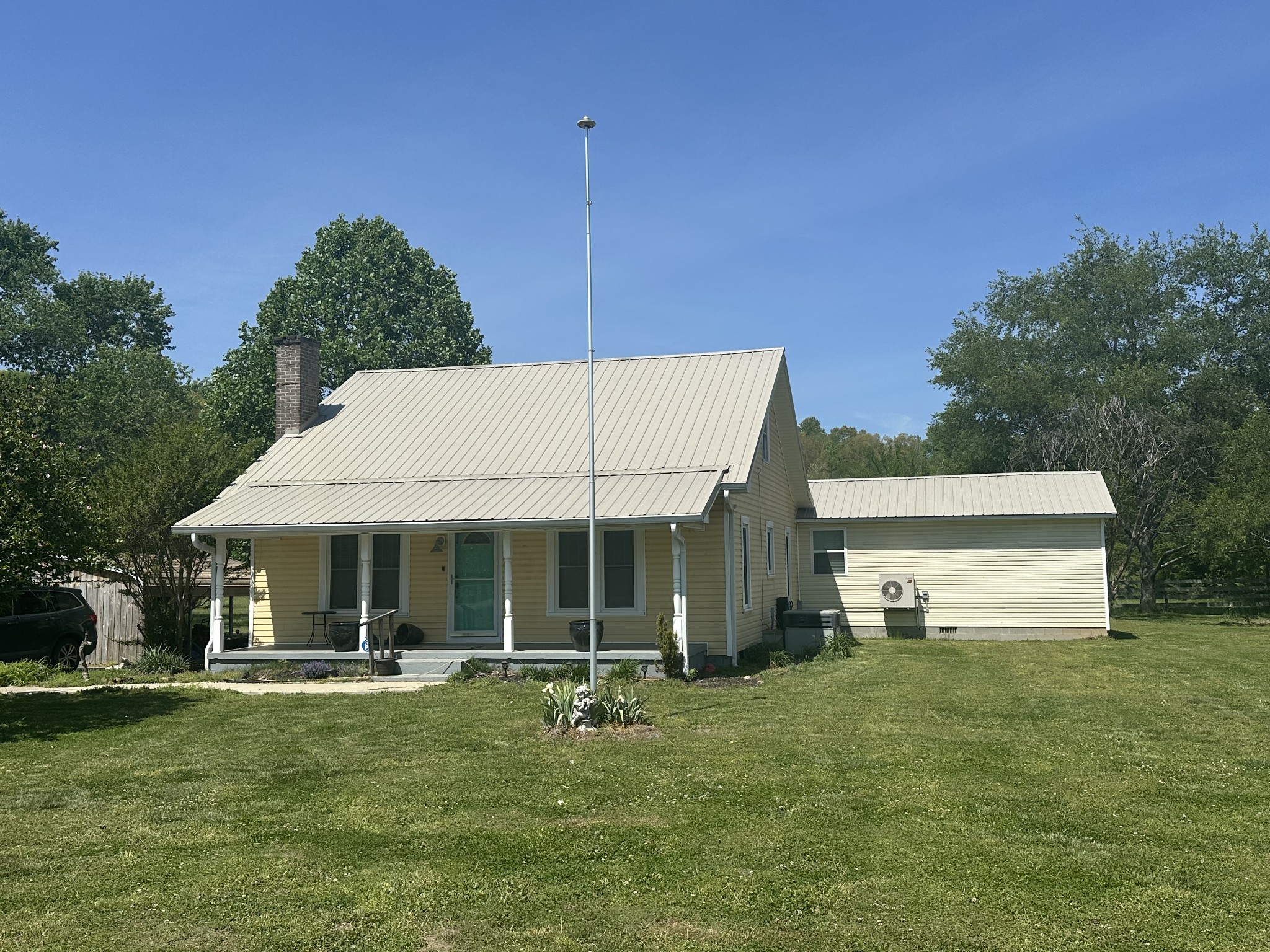 Homes for sale in Lawrenceburg, TN | 2342 Pulaski Hwy, Lawrenceburg, TN 38464 | MLS# 3133021