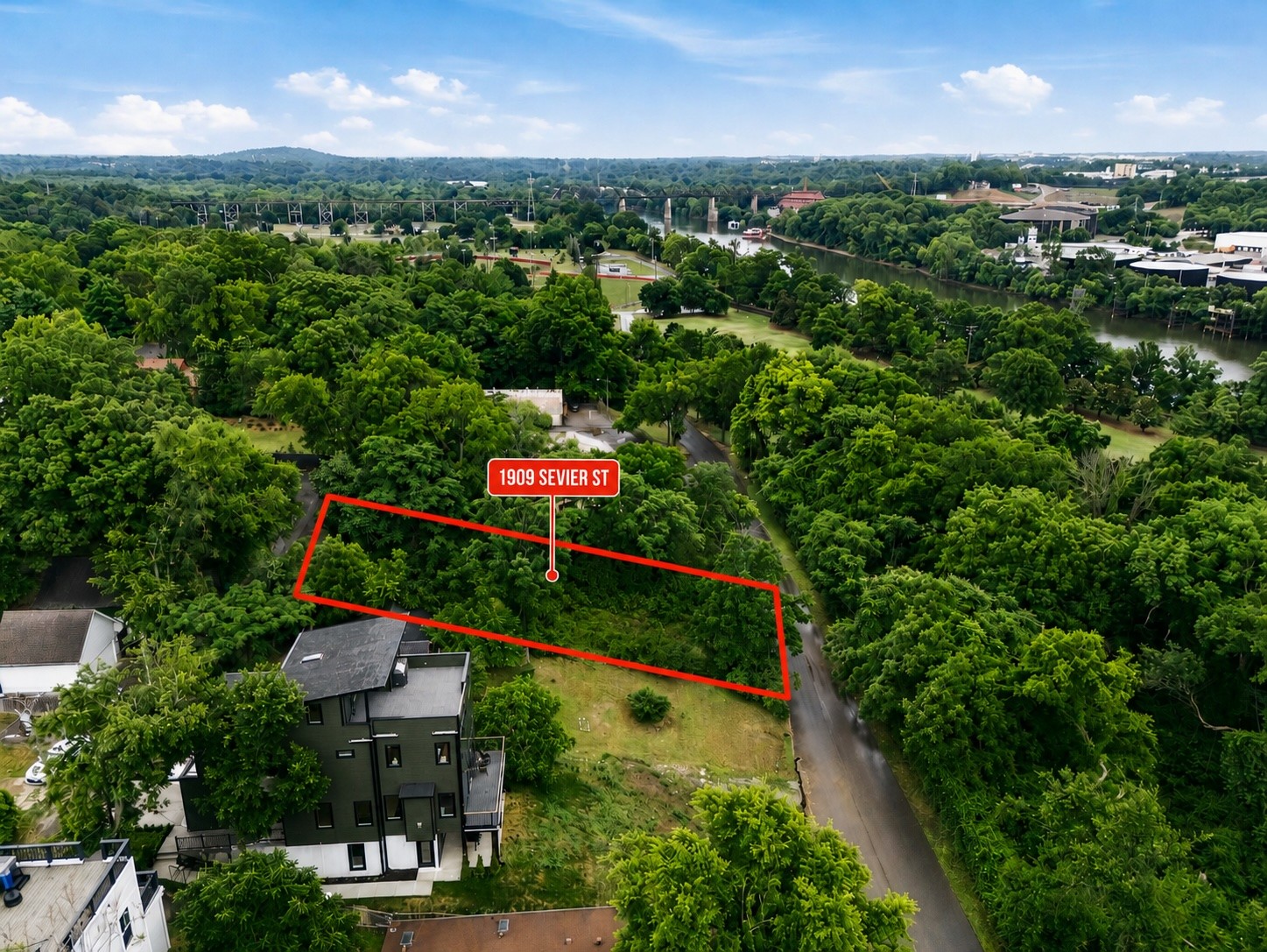 Homes for sale in Nashville, TN | 1909 Sevier St, Nashville, TN 37206 | MLS# 3155704