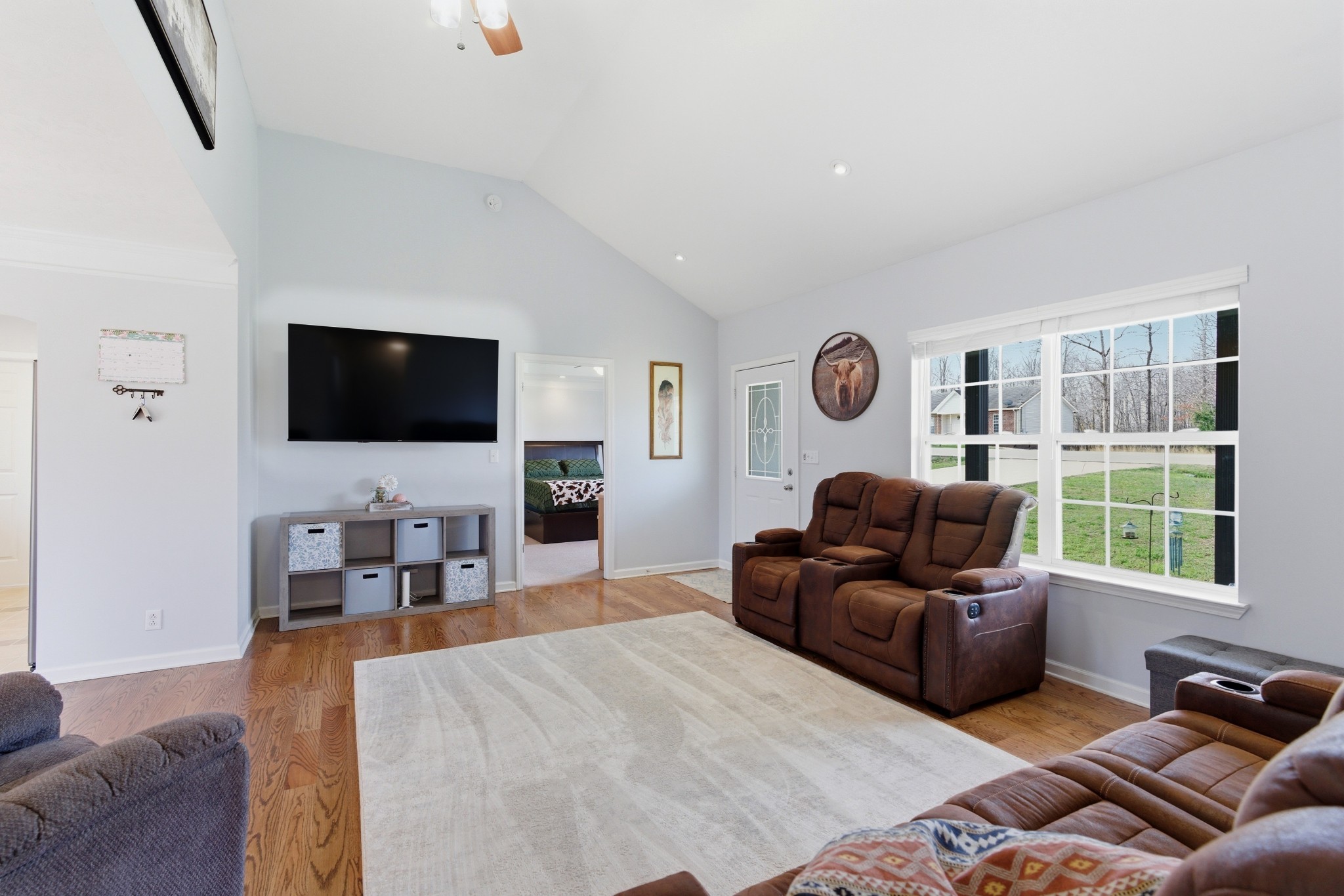 Homes for sale in Charlotte, TN | 3080 Bowker Rd, Charlotte, TN 37036 | MLS# 3153171