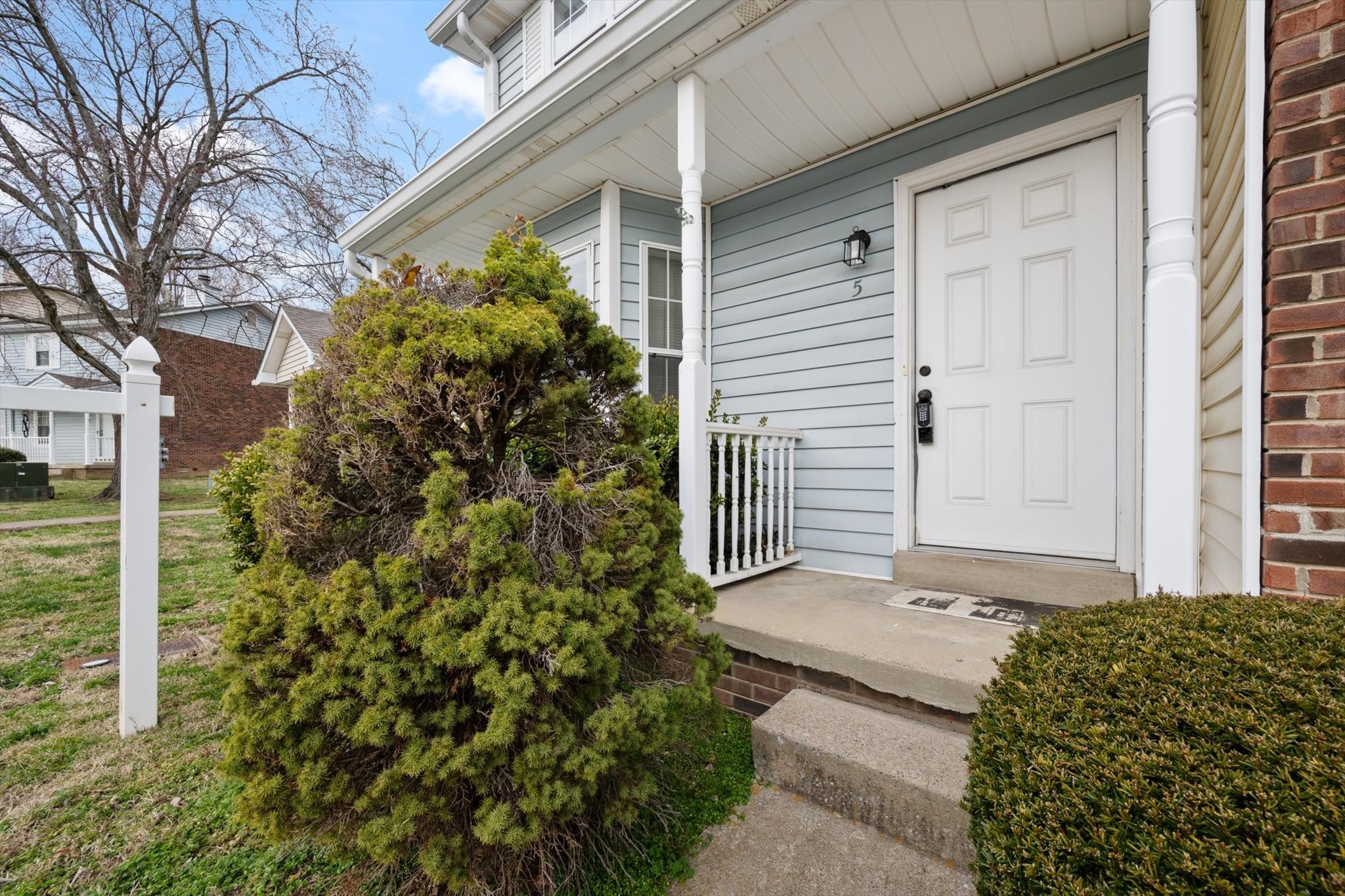 Homes for sale in Goodlettsville, TN | 5 Rolling Meadows Dr, Goodlettsville, TN 37072 | MLS# 3137861